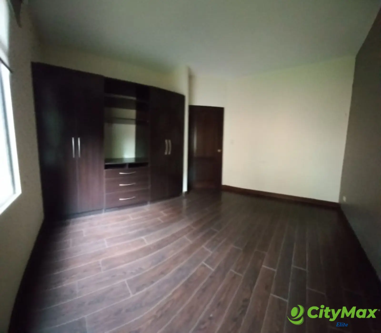 Alquilo apartamento en edificio Carretera a El Salvador - foto 10