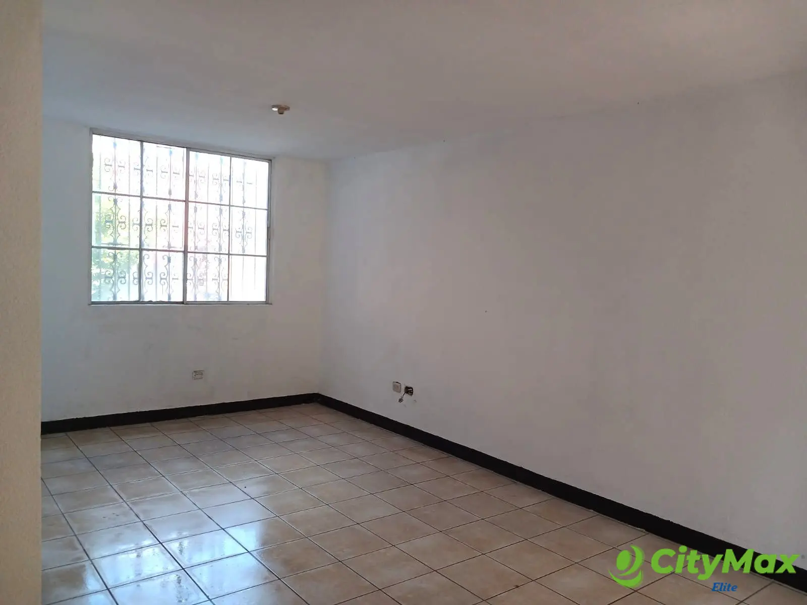 CASA EN VENTA Y RENTA EN SAN MIGUEL PETAPA - foto 2
