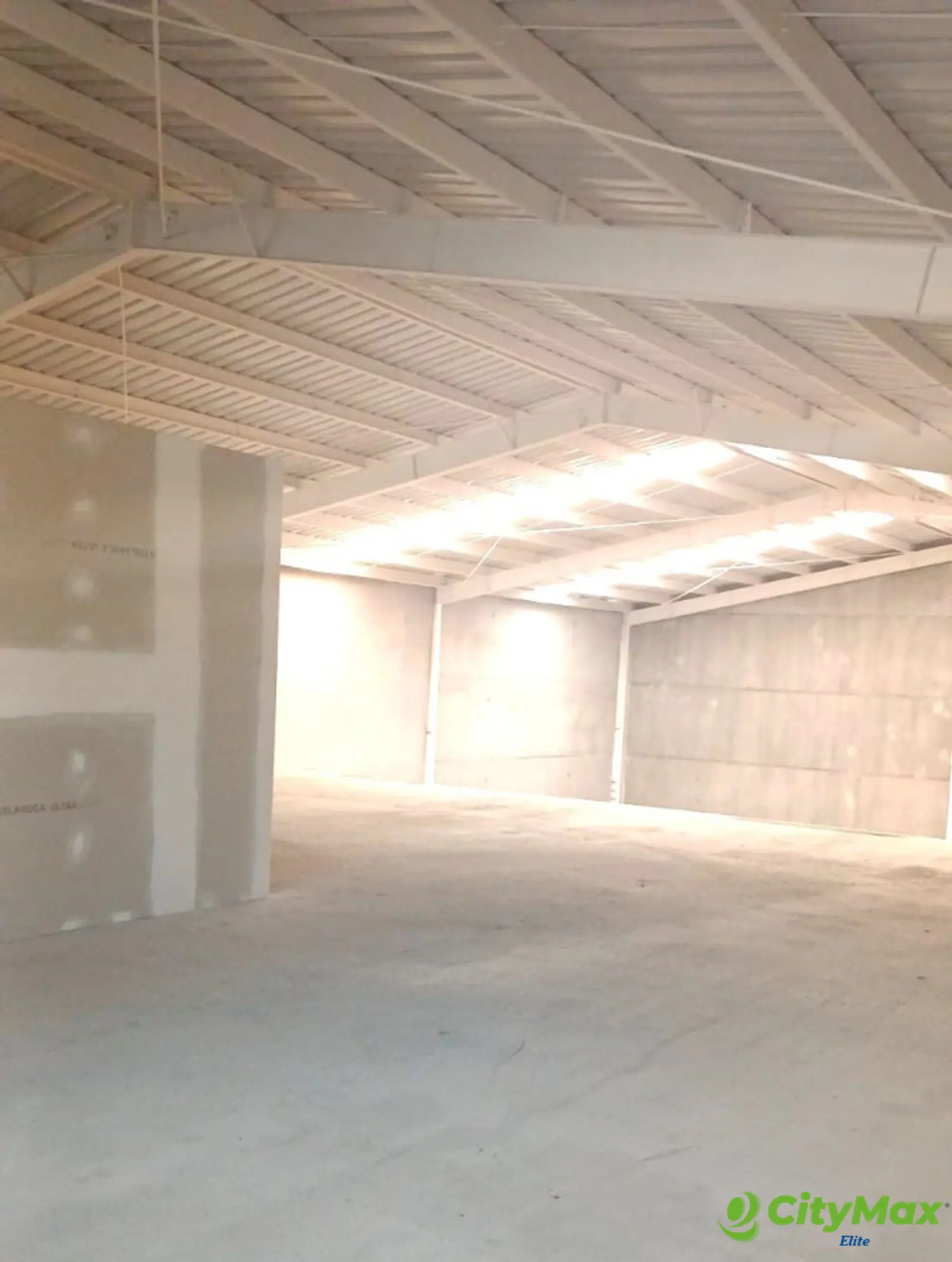 Ofi Bodega en Venta en Carretera a El Salvador - foto 2