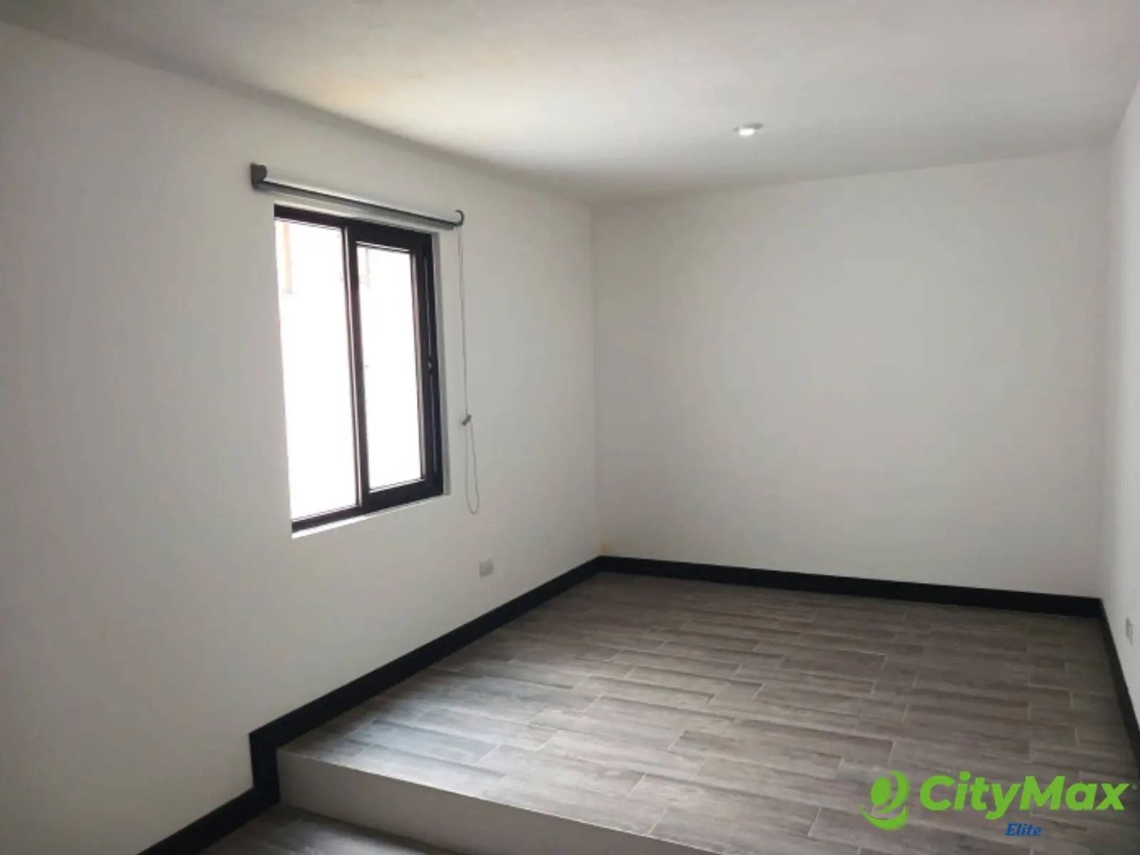 CASA A ESTRENAR EN ALQUILER EN FRAIJANES - foto 9