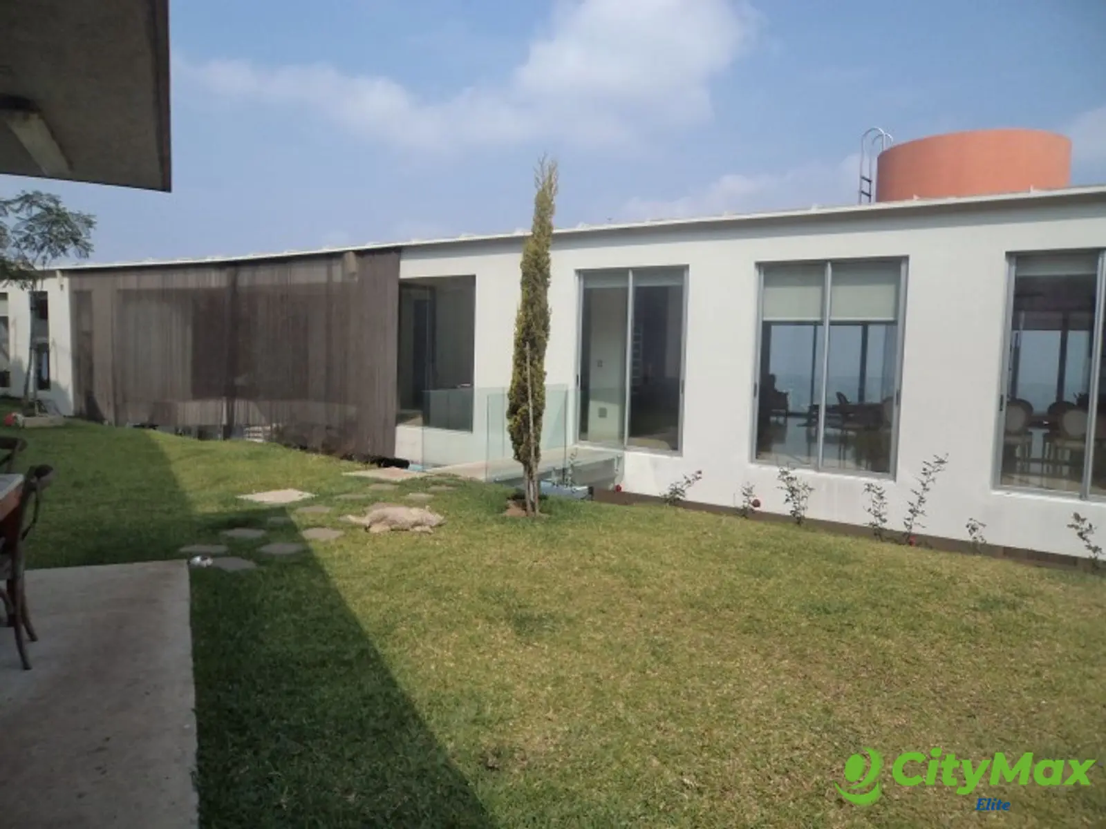Vendo casa en zona 15 Vista Hermosa - foto 2