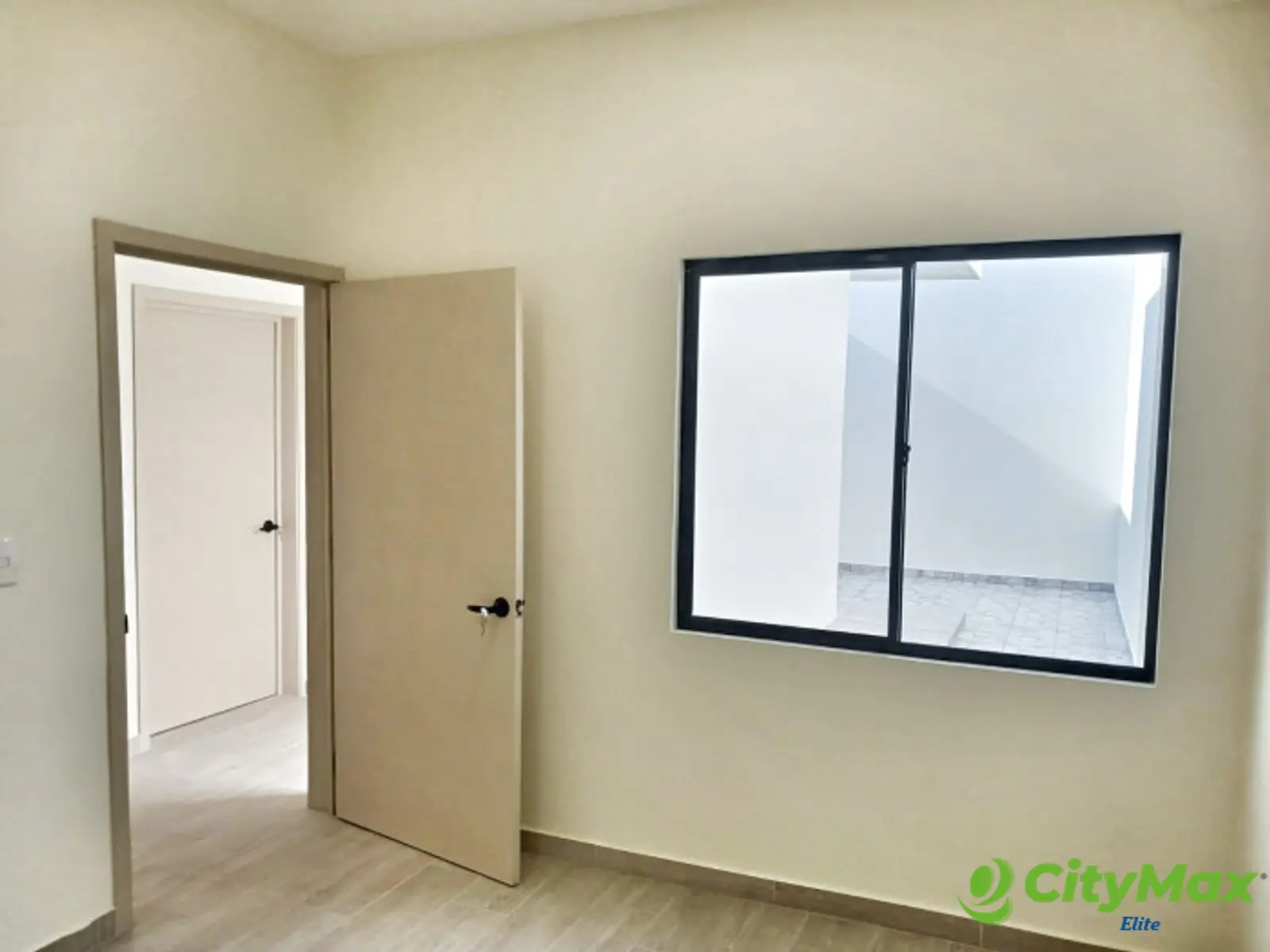 RENTA DE LOCAL COMERCIAL Y APARTAMENTO EN EL SALVADOR - foto 11