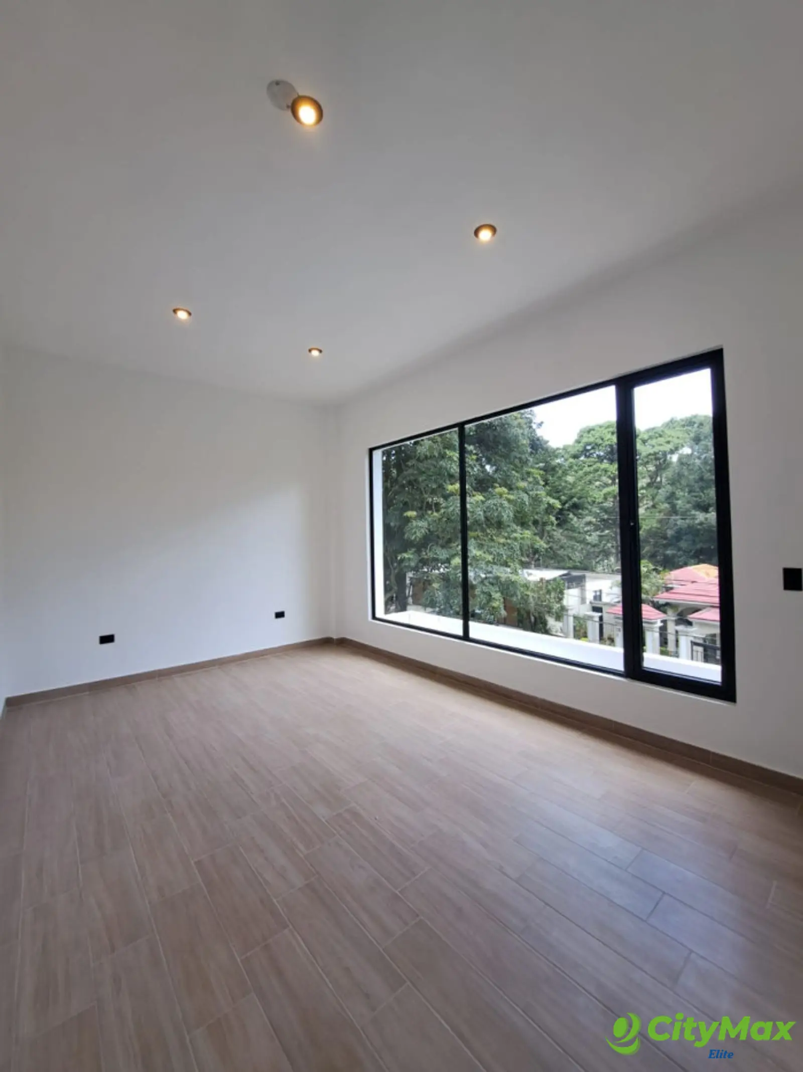Moderna casa en venta en Terravista km 16.5 CAES - foto 15