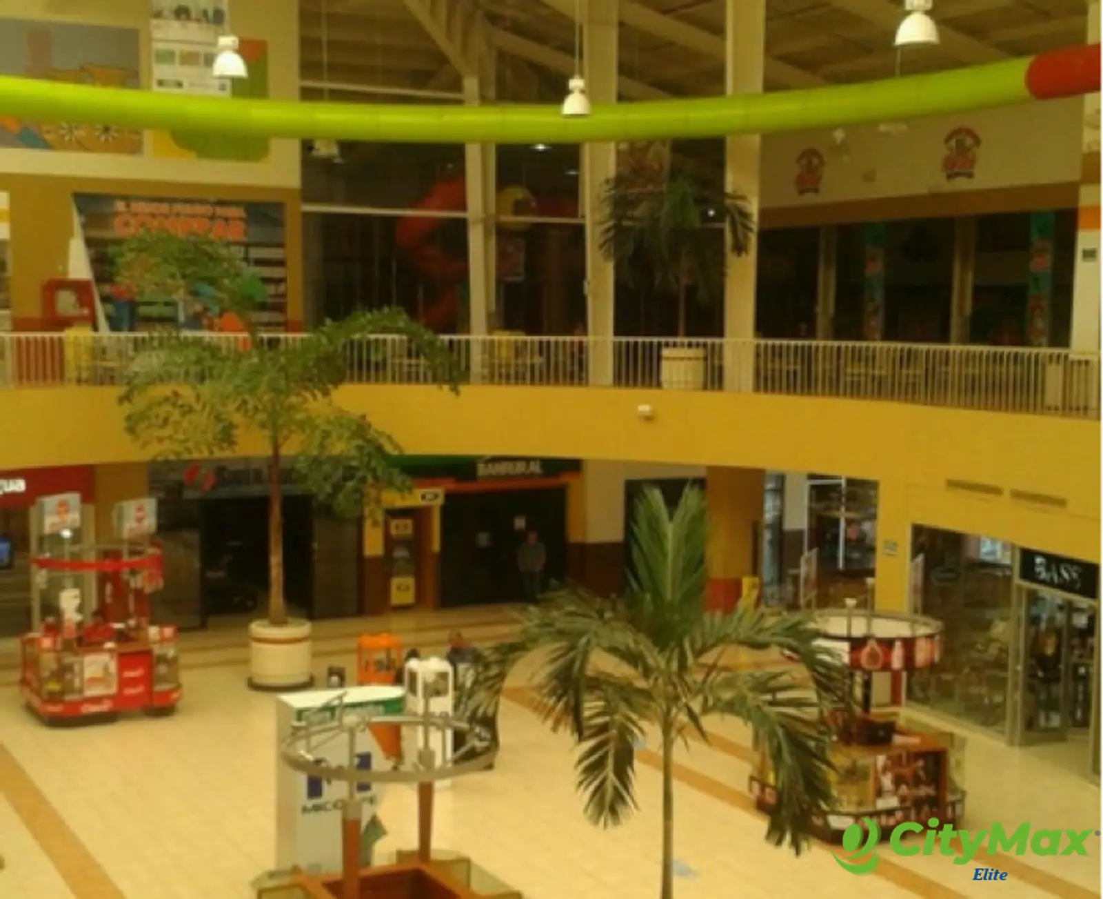 Local en renta en Centro comercial Pradera en zona 10 - foto 3