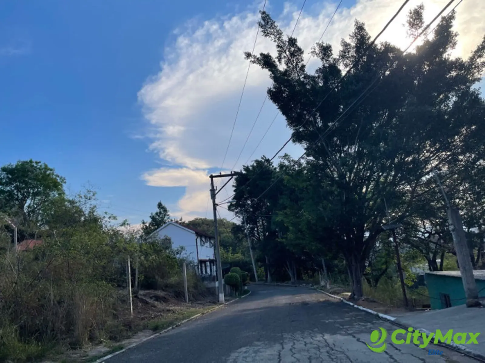Terreno en venta en Bosques de Santa Catarina Pinula - foto 3