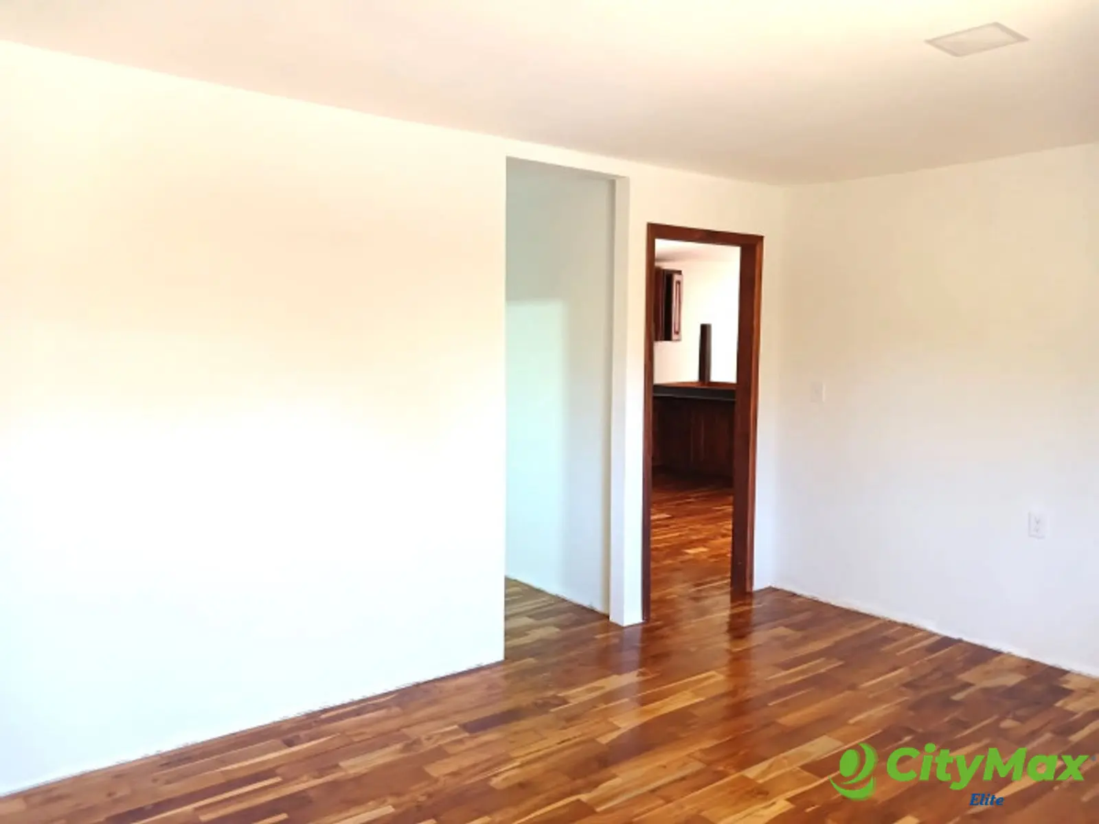 Casa en Venta en Vistas de Versalles, Villa Canales - foto 5