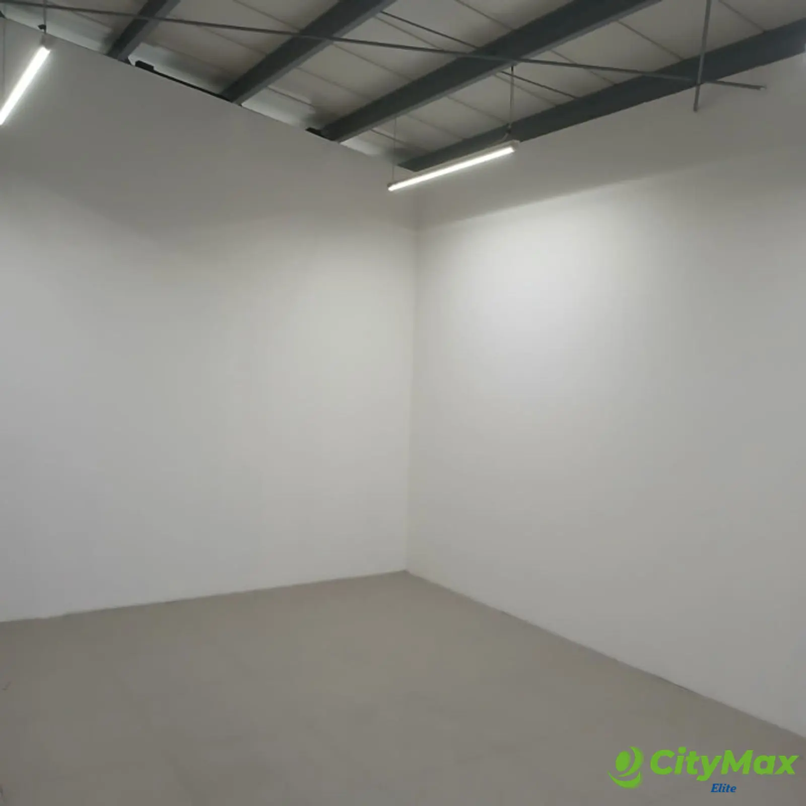 Local Comercial de 80 m² en C.C. San José Pinula - foto 2