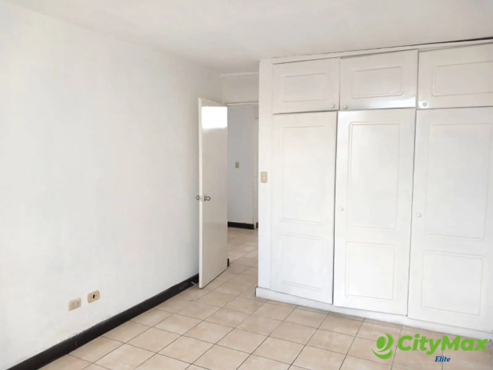 CASA EN VENTA Y RENTA EN SAN MIGUEL PETAPA - foto 7
