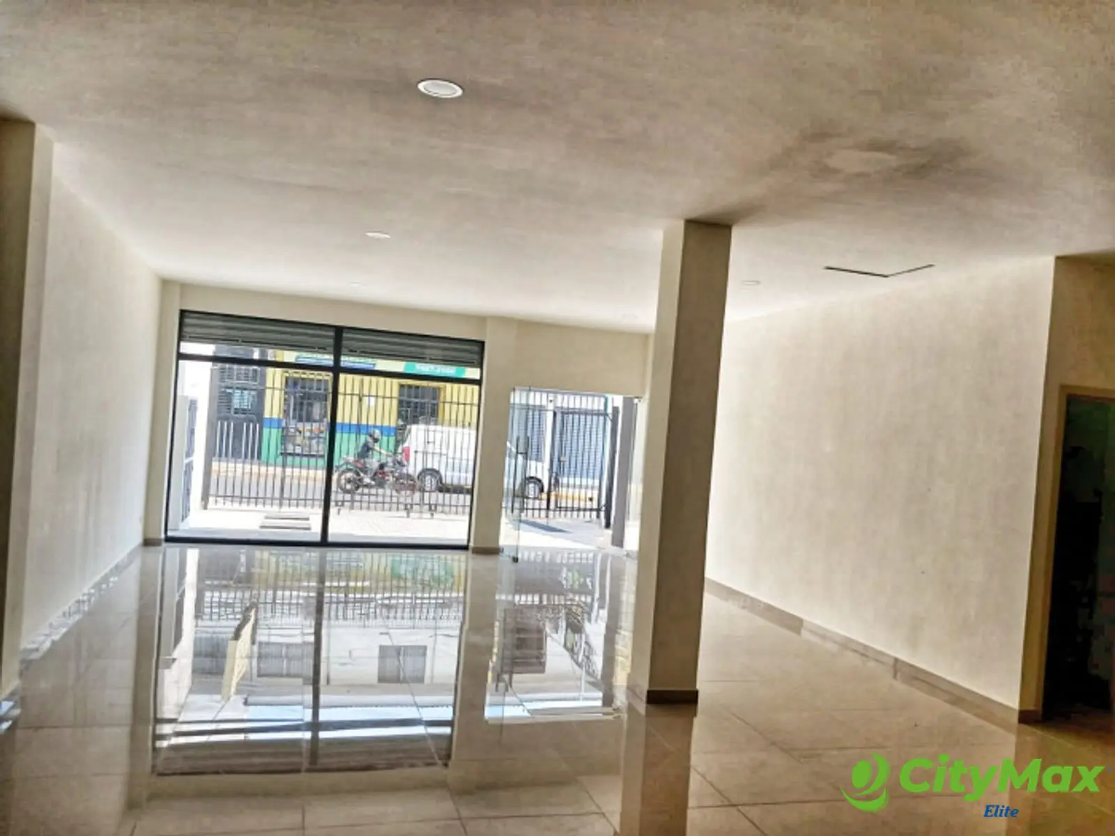 RENTA DE LOCAL COMERCIAL Y APARTAMENTO EN EL SALVADOR - foto 7