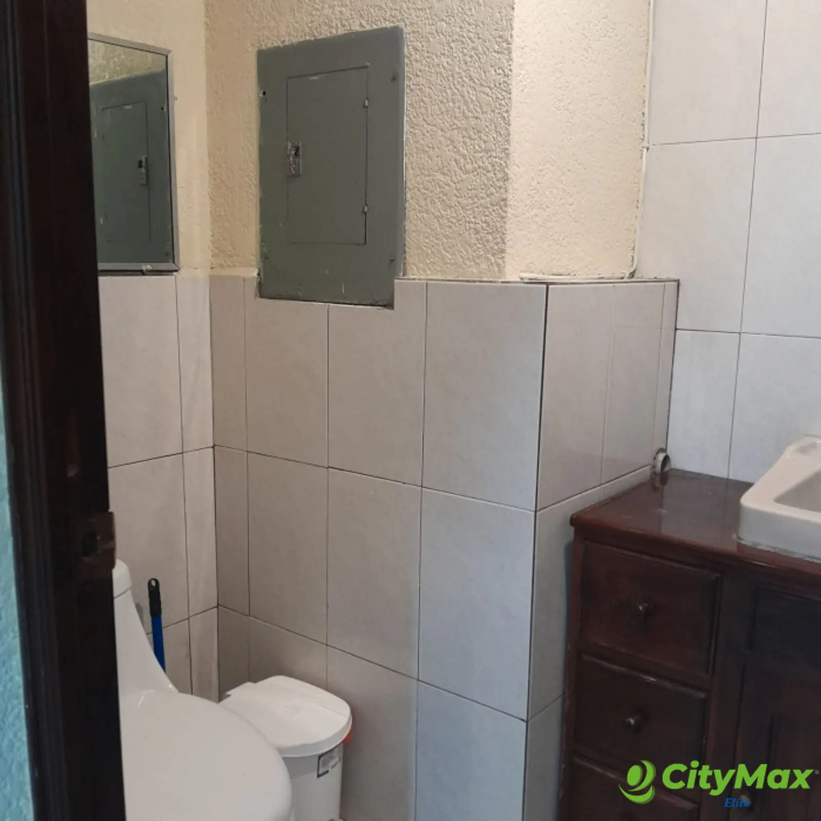 Apartamento Amueblado en Renta Zona 9 - foto 14
