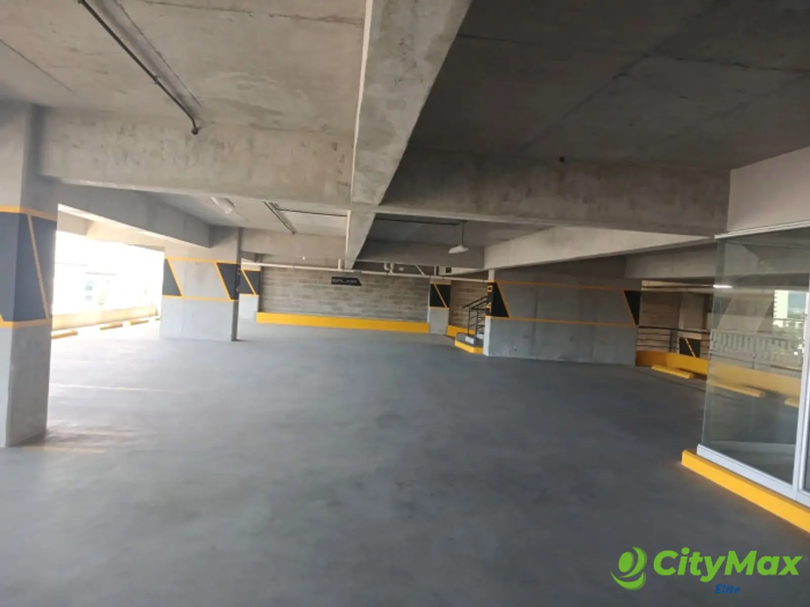 Edificio en Alquiler en zona 10 - Por estrenar !! - foto 15