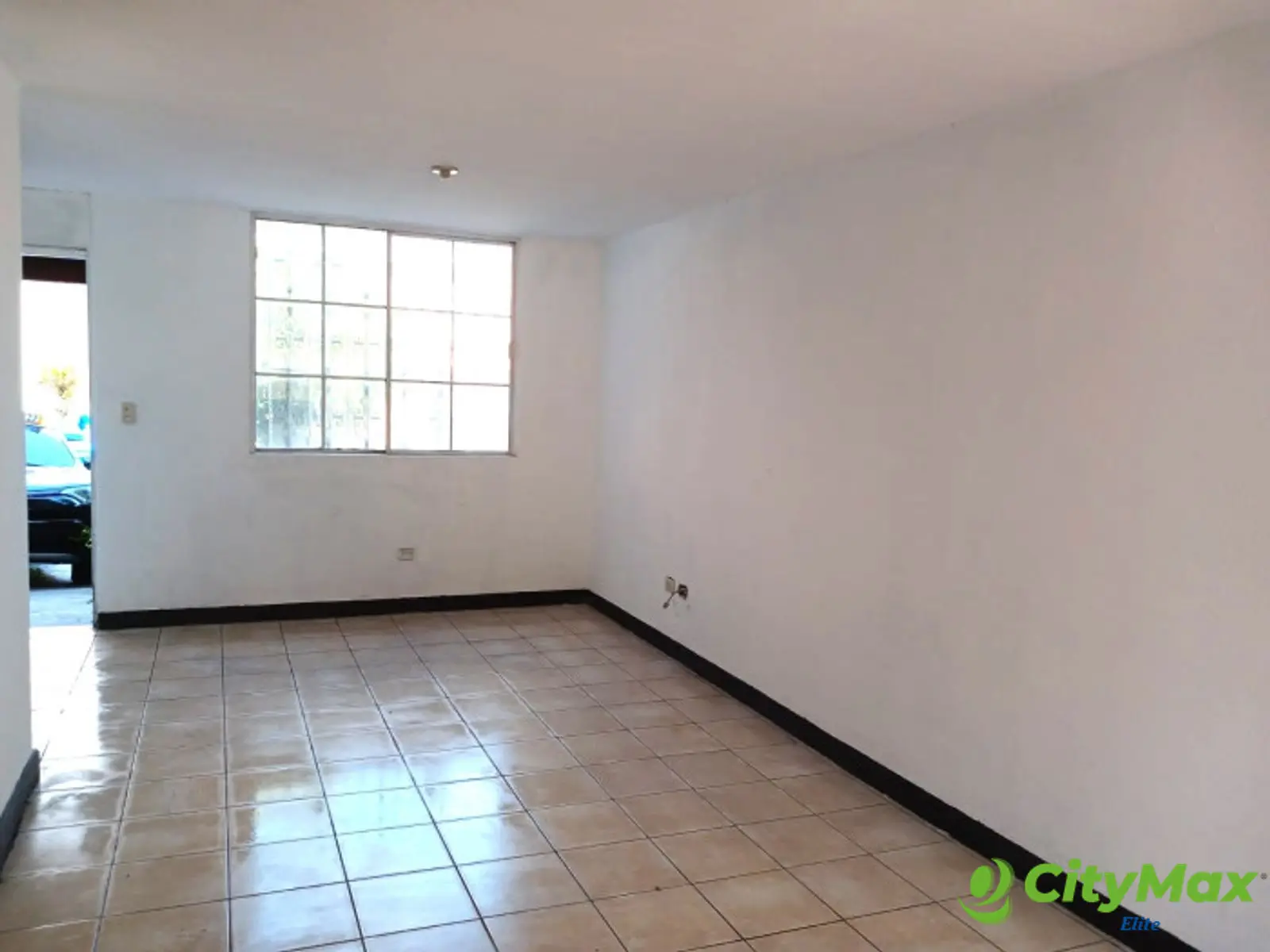 CASA EN VENTA Y RENTA EN SAN MIGUEL PETAPA - foto 3