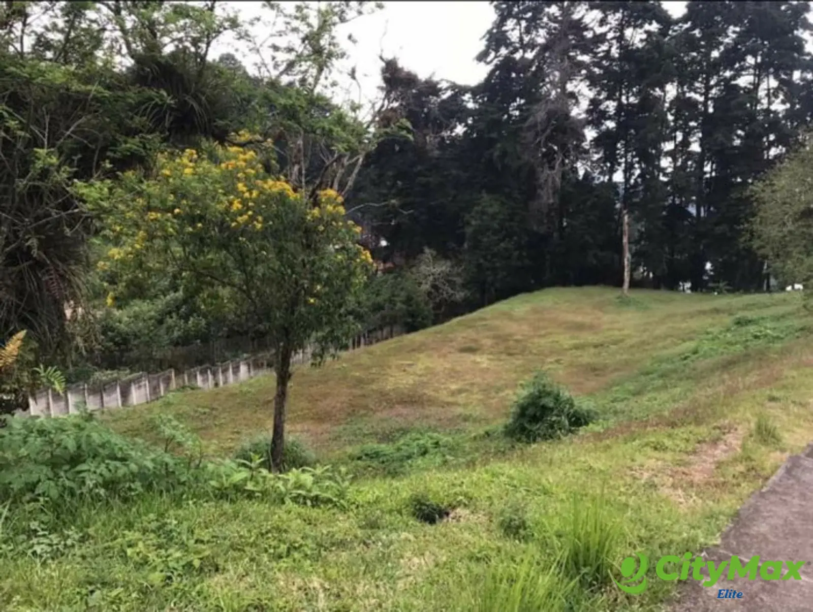 Terreno Residencial en Venta - foto 2