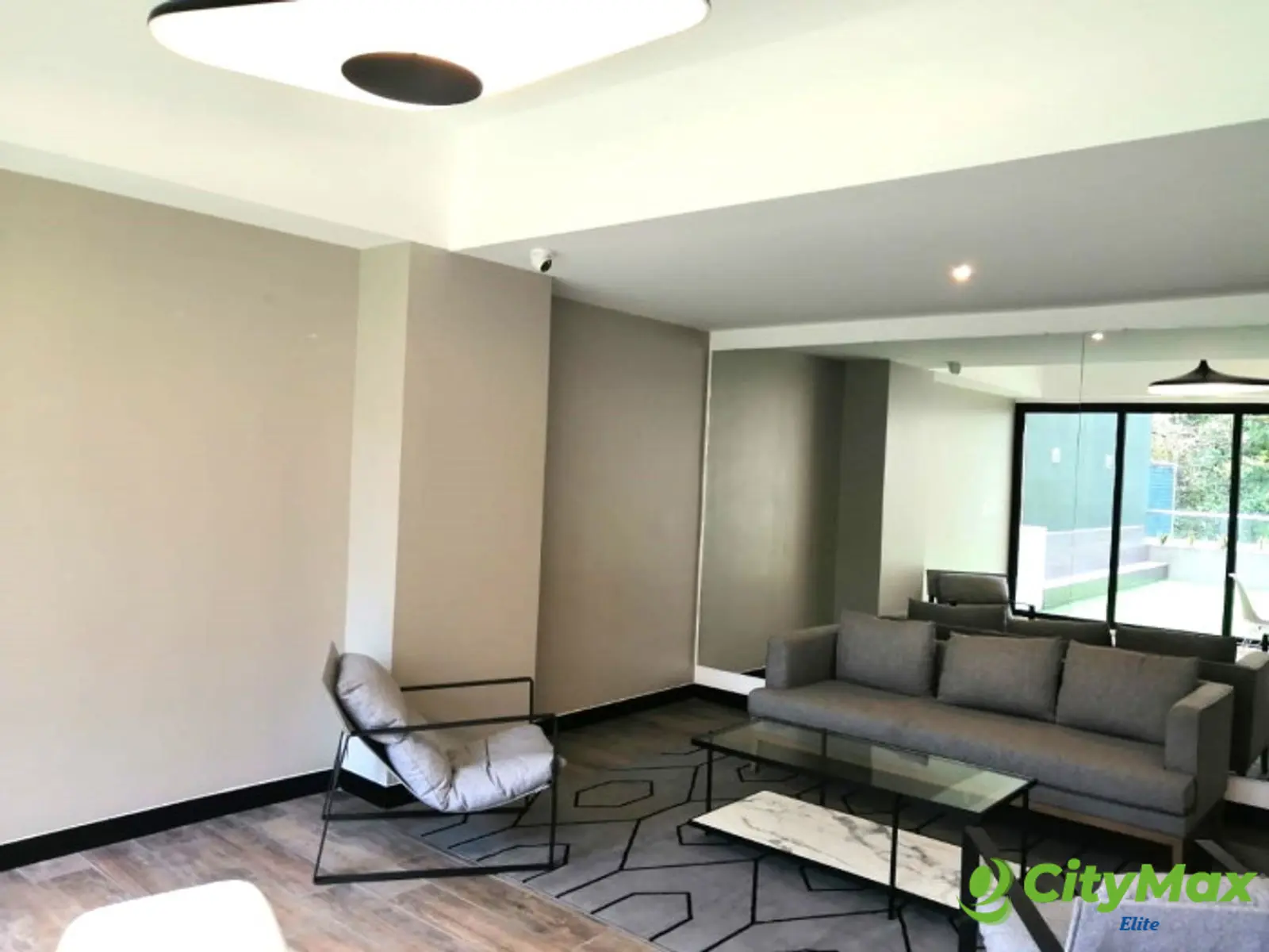 Apto. Venta y Alquiler en Zona 16  - foto 26