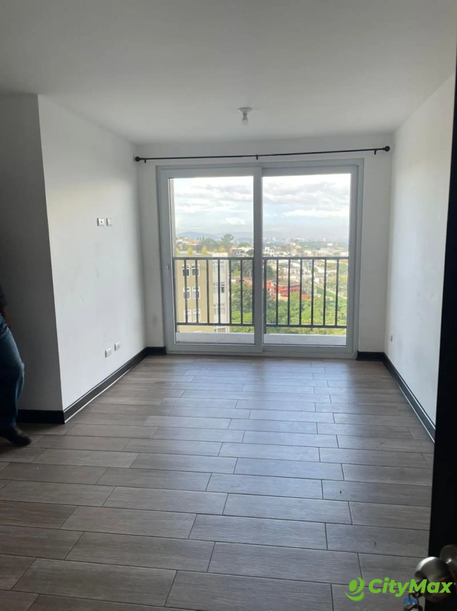 Apartamento en alquiler - foto 2