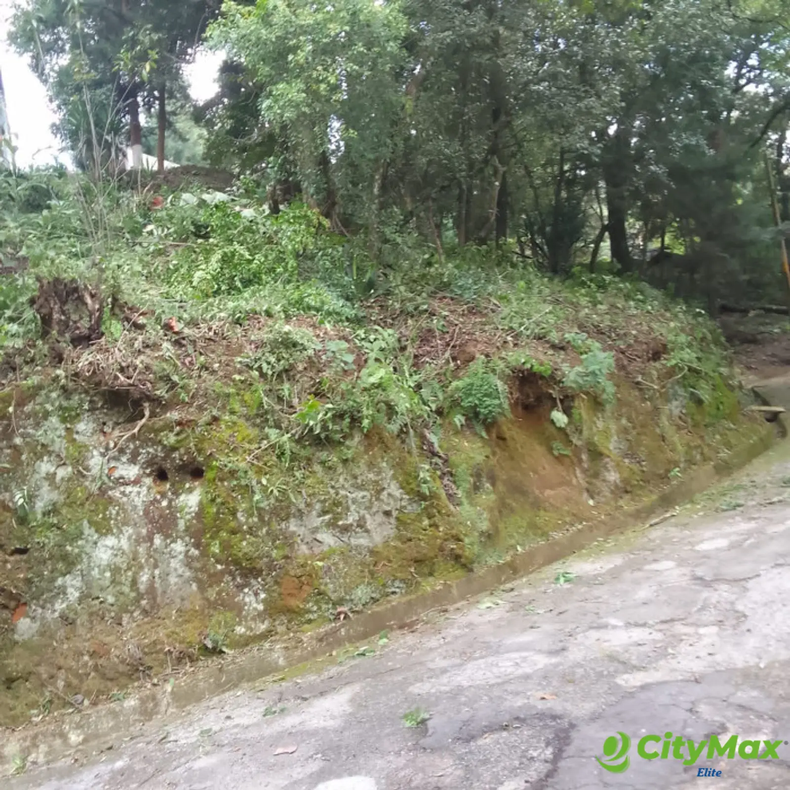 Terreno en Venta en Santa Lucia Milpas Altas - foto 4