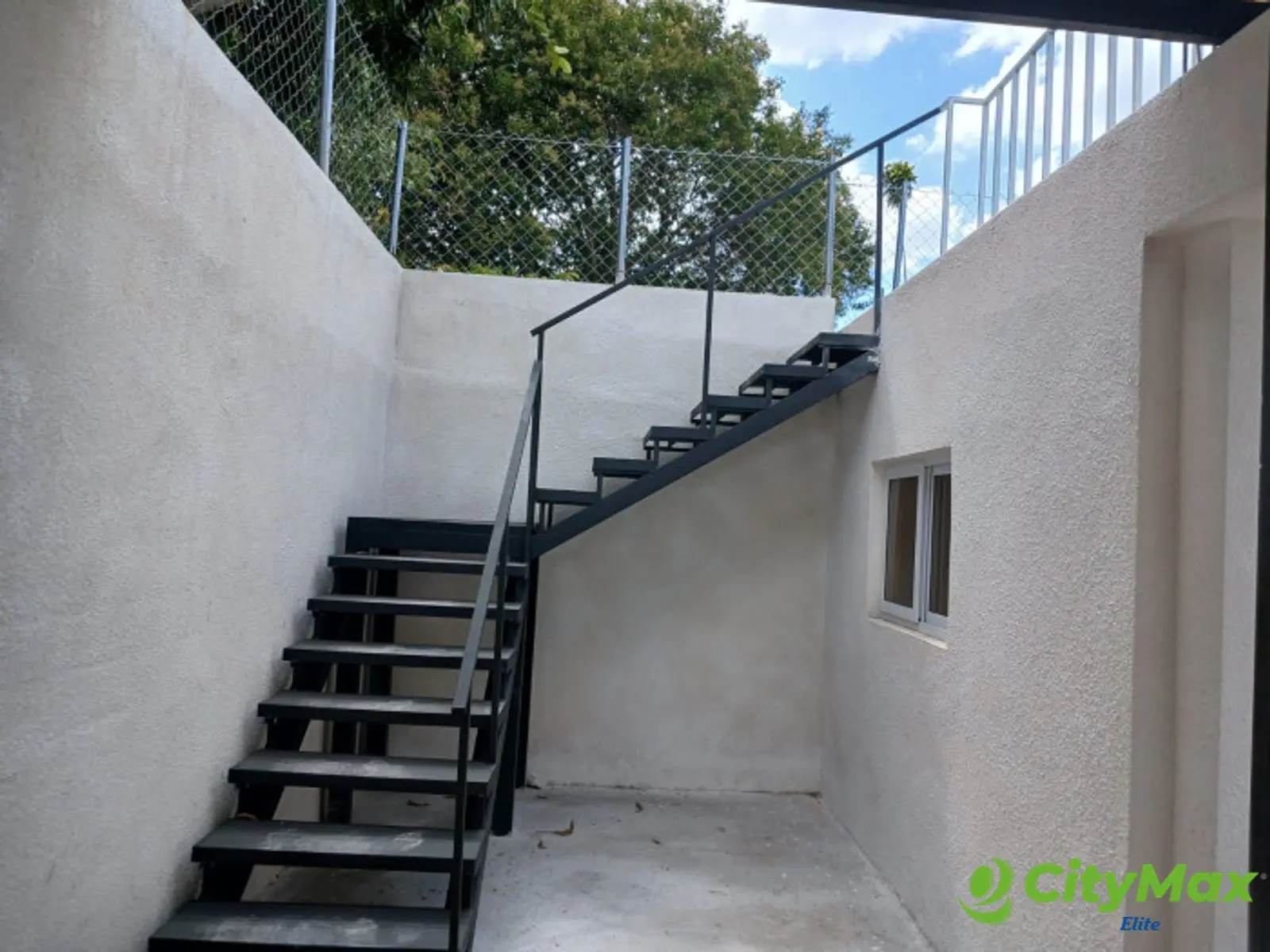 CASA REMODELADA EN VENTA EN ZONA 1 - foto 12