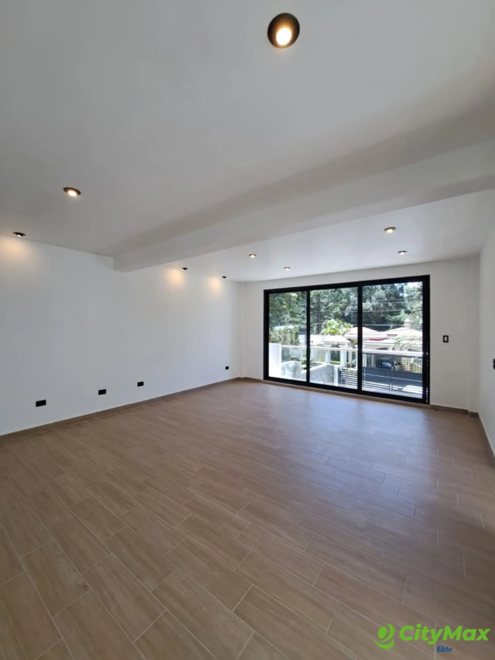 Moderna casa en venta en Terravista km 16.5 CAES - foto 6