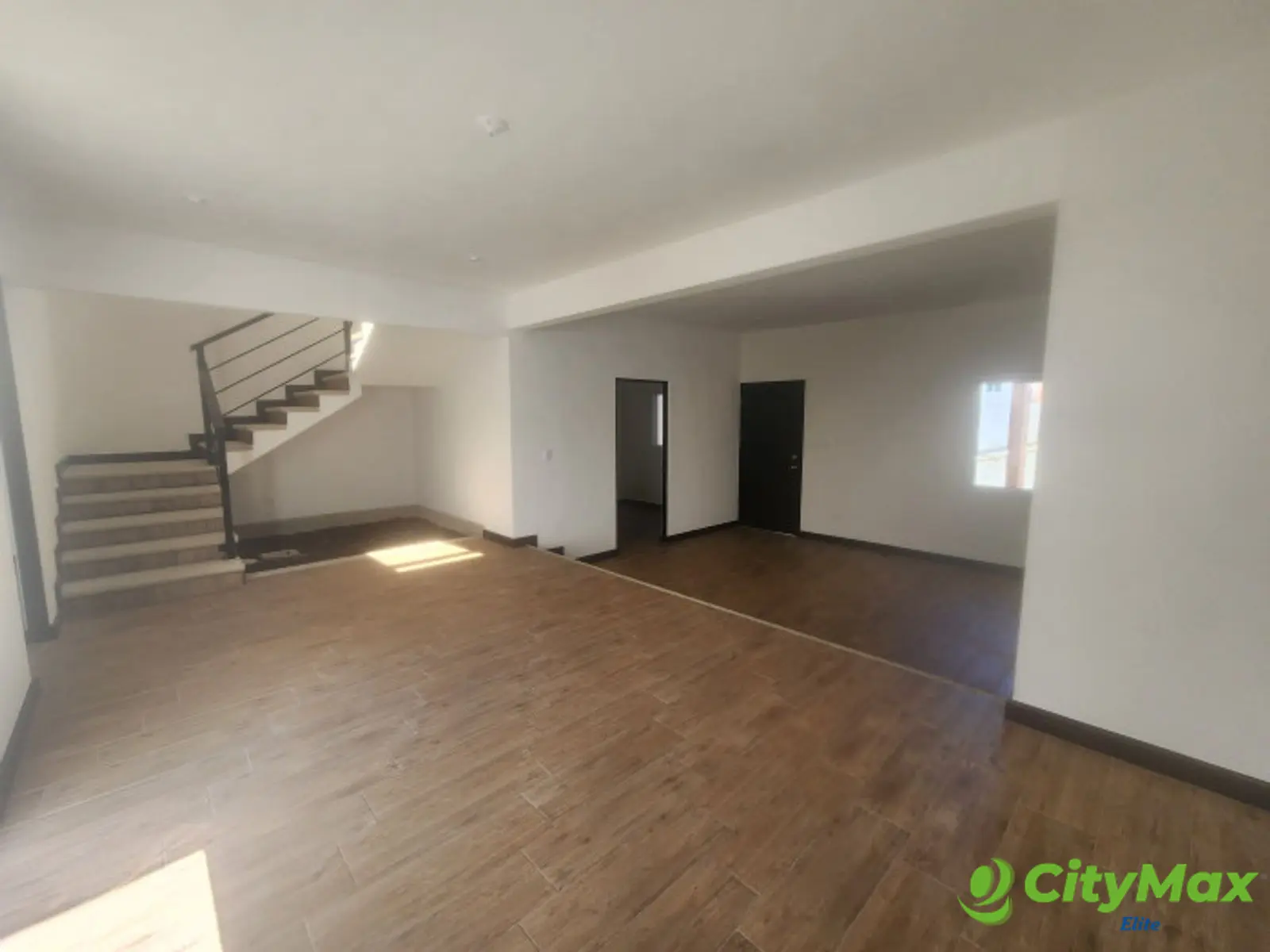 CASA EN ALQUILER EN VISTAS DE CAPELO KM 23.5 - foto 3