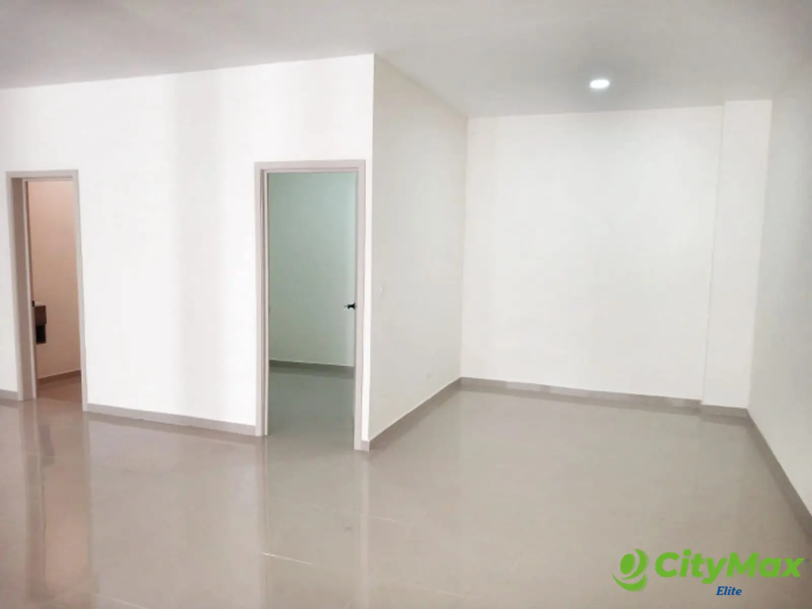 RENTA DE LOCAL COMERCIAL Y APARTAMENTO EN EL SALVADOR - foto 6
