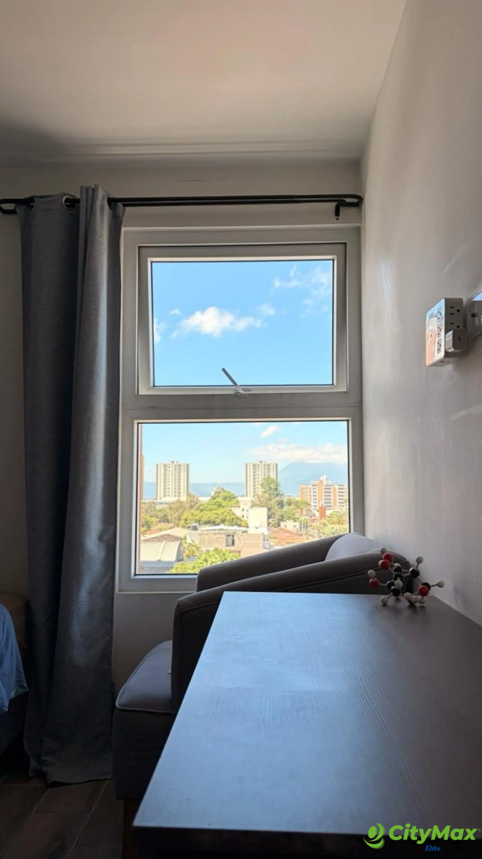 Venta de Apartamento en Torre Vertical, Zona 12 - foto 8