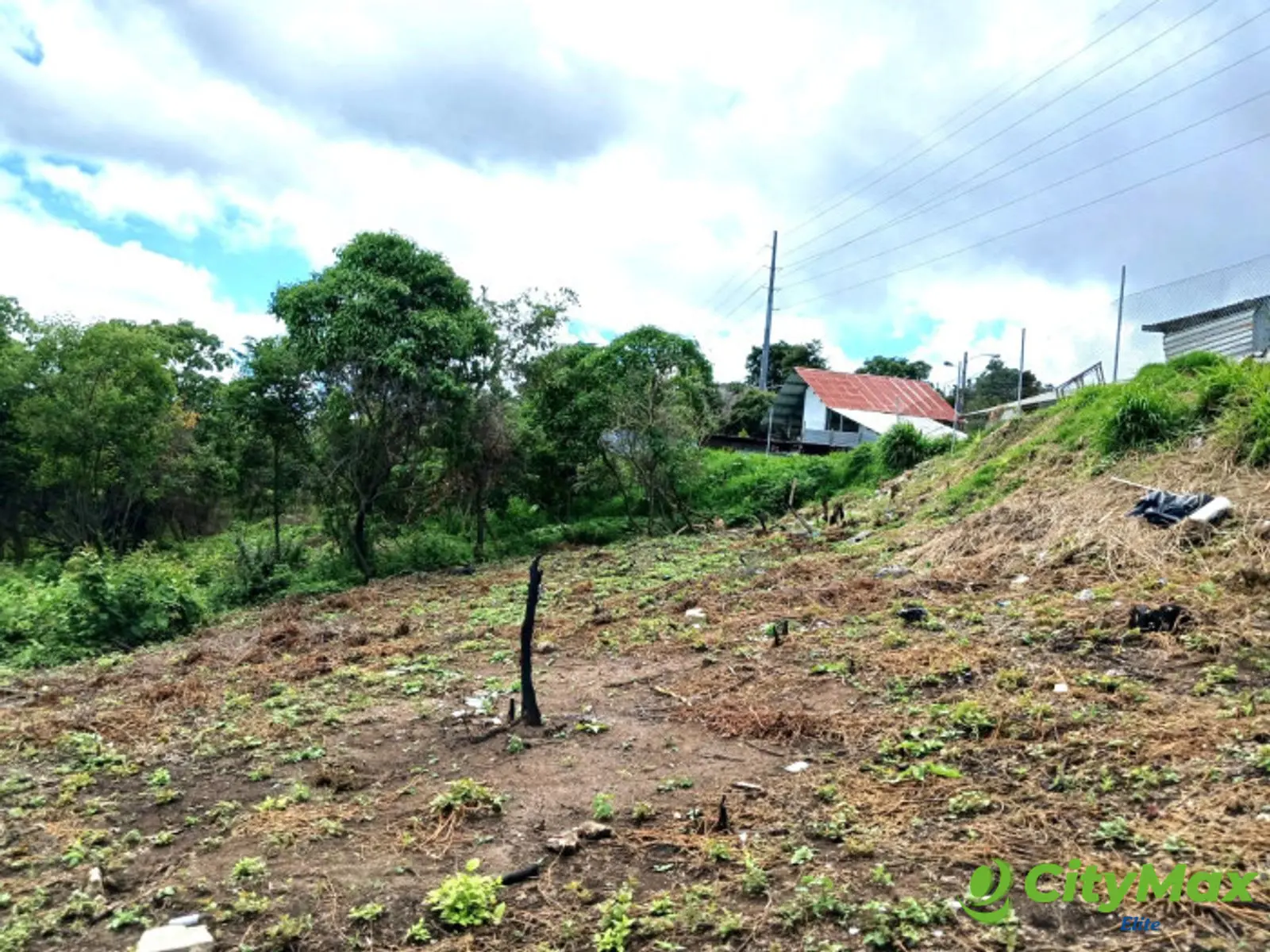 Terreno en Venta cerca de Calzada La Paz, en Zona 17 - foto 4