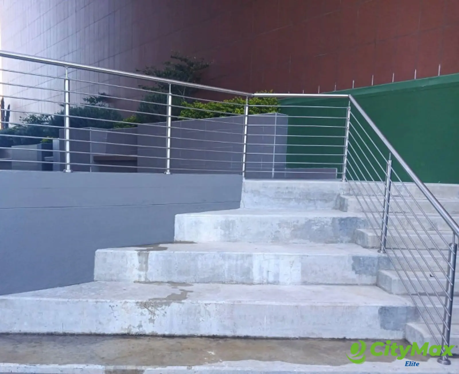 Edificio en Alquiler en zona 10 - Por estrenar !! - foto 11