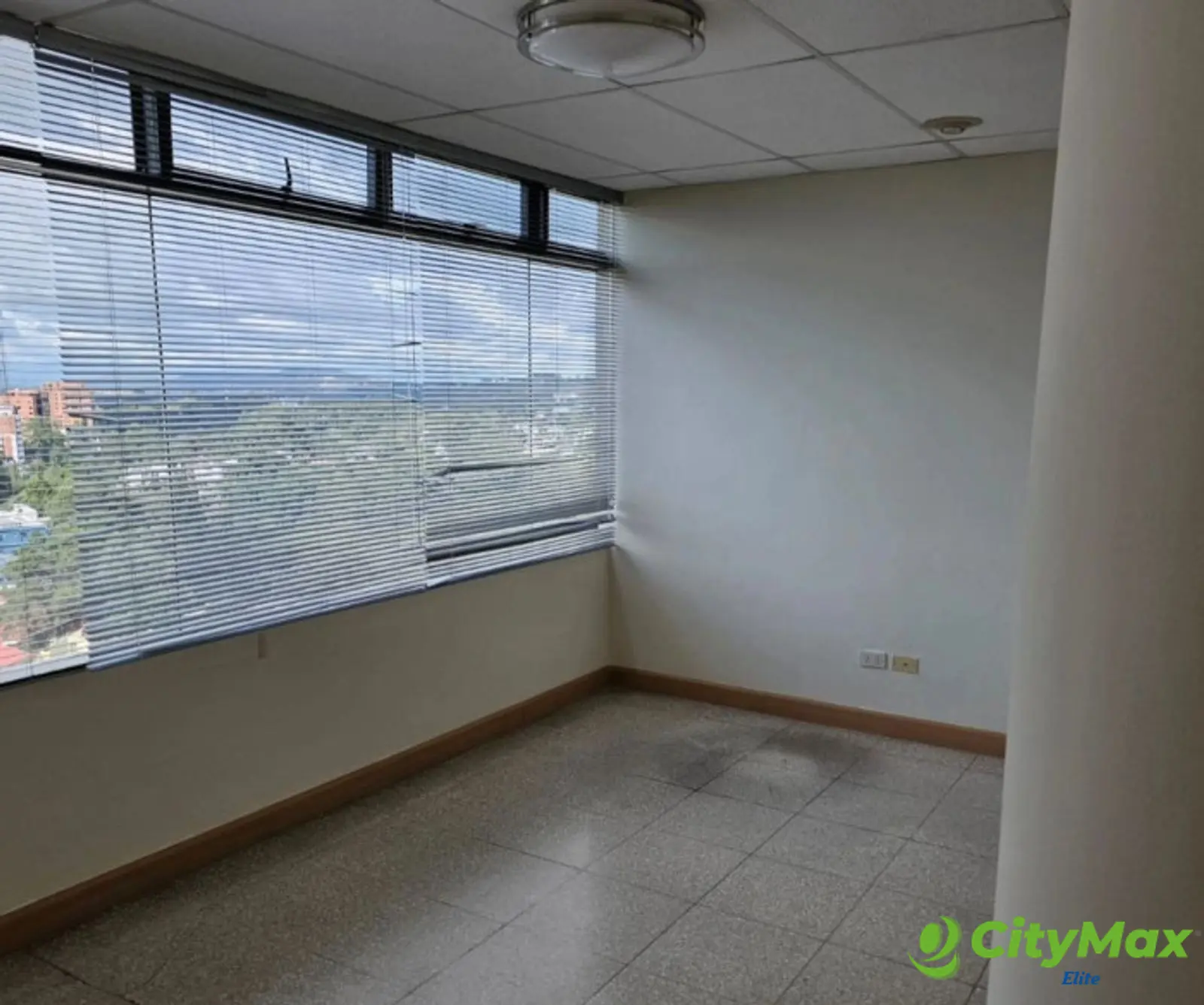 Oficina Medica en Venta - foto 5