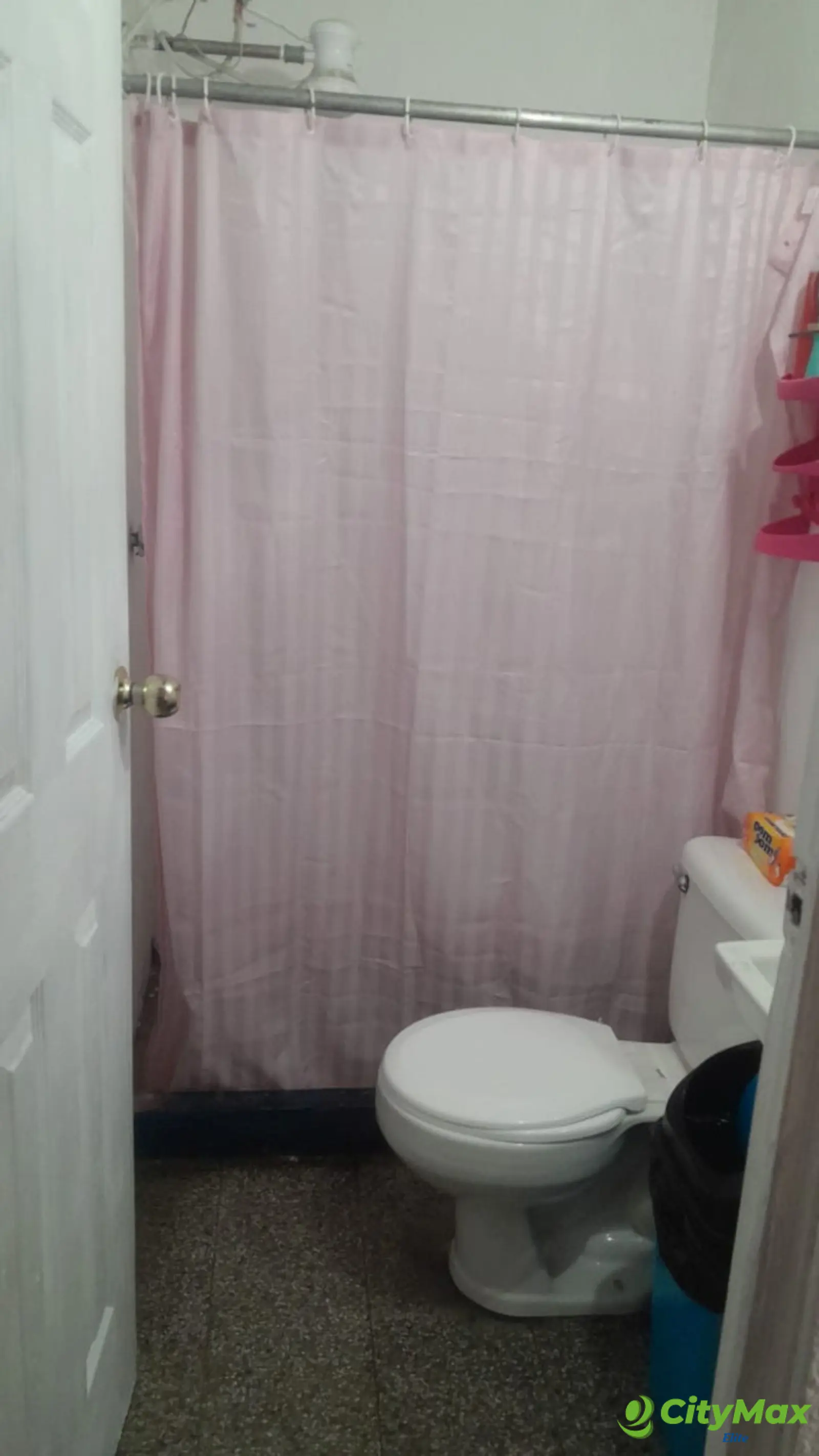 Casa en Venta en Pinares del Norte, zona 18 - foto 5