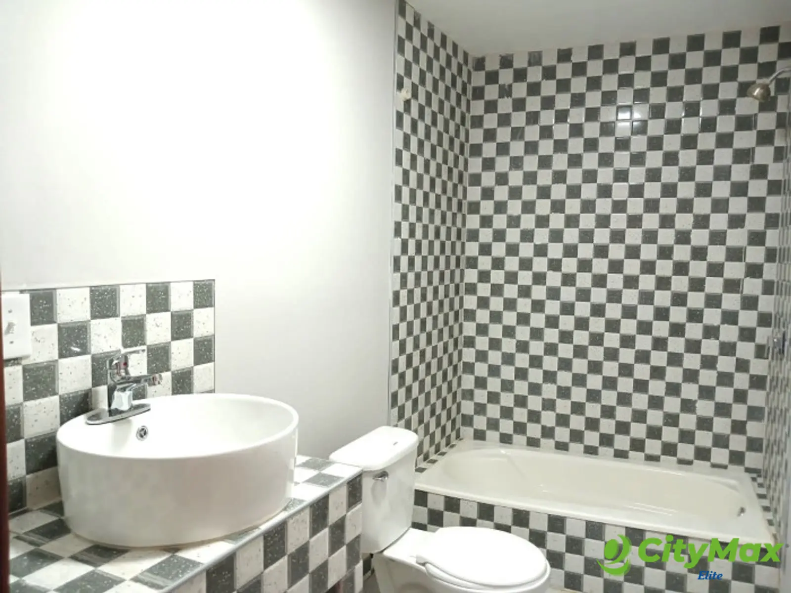 Casa en Venta en Vistas de Versalles, Villa Canales - foto 22