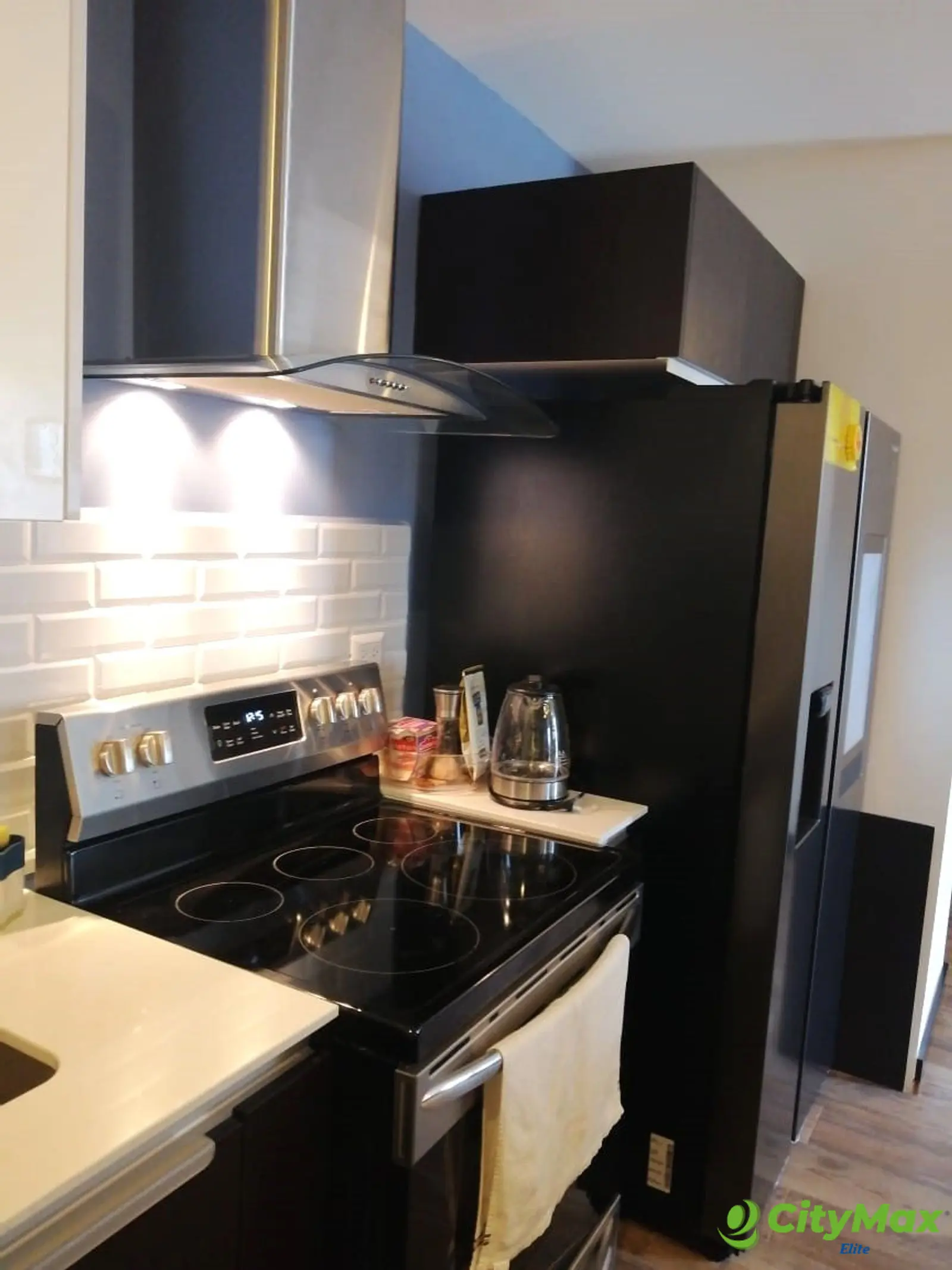 Apto. Venta y Alquiler en Zona 16  - foto 4