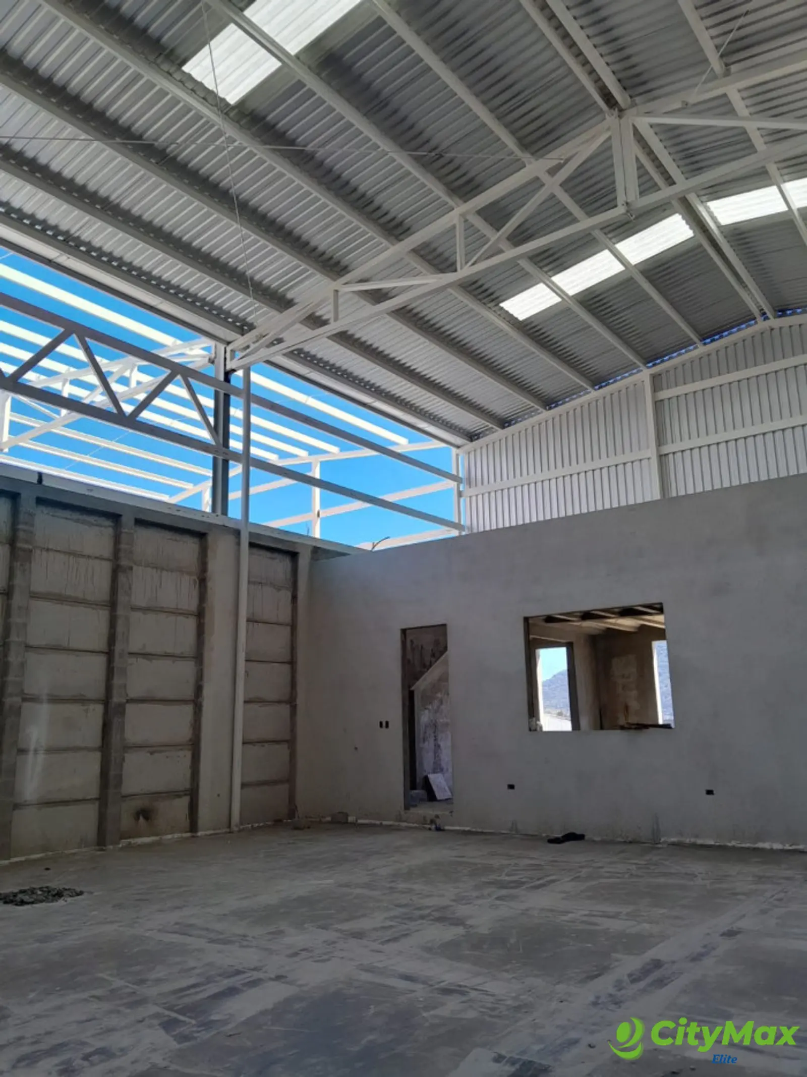 Bodegas en Renta en Amatitlán - OFICINA FRENTE