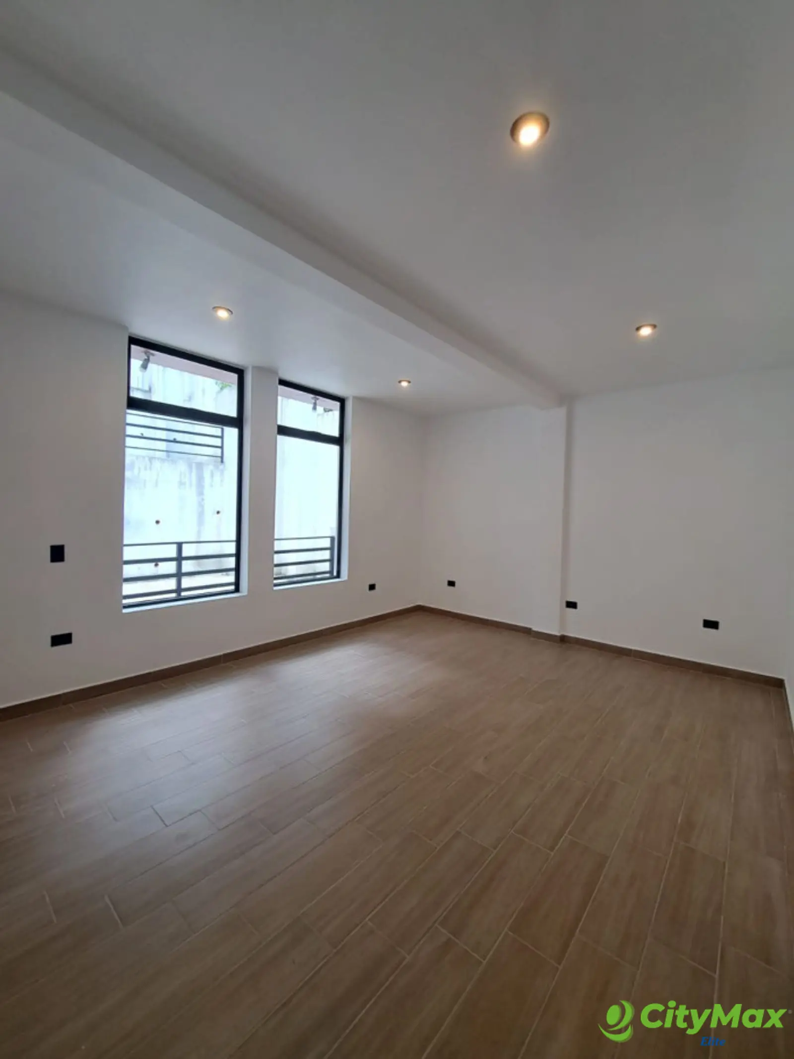 Moderna casa en venta en Terravista km 16.5 CAES - foto 9