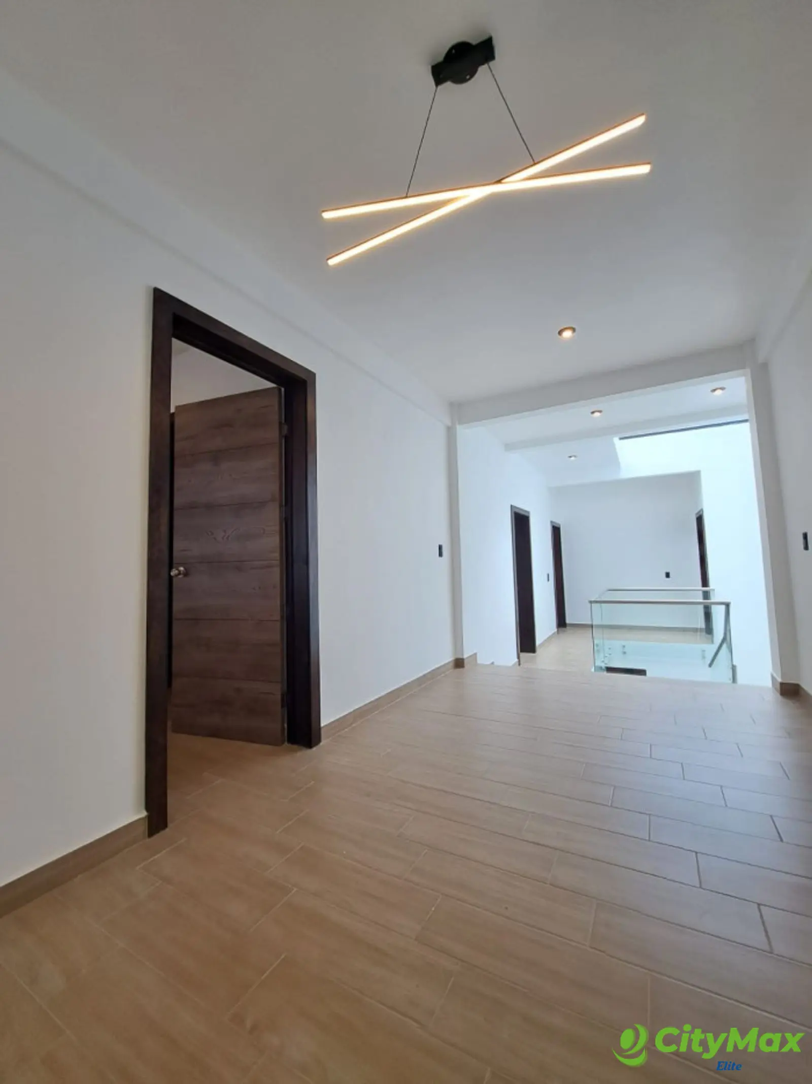 Moderna casa en venta en Terravista km 16.5 CAES - foto 11