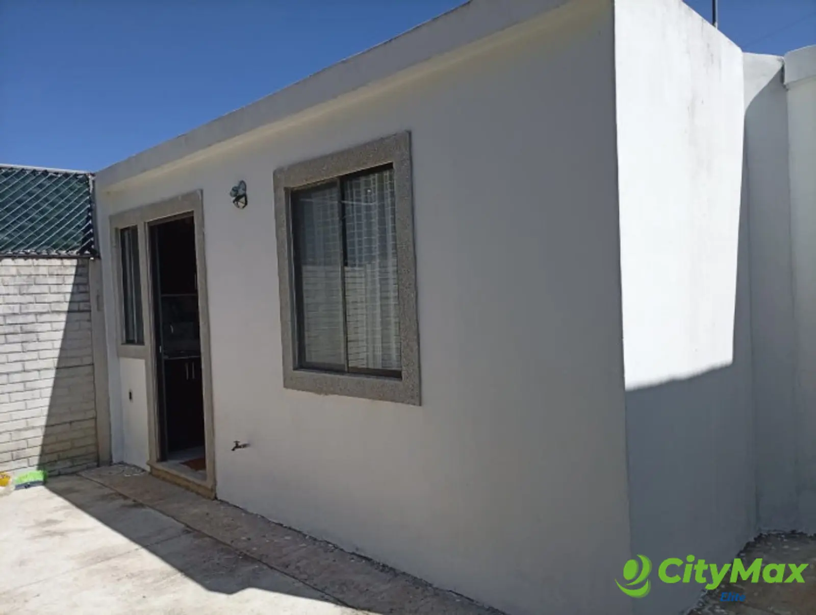 Venta de Casa en Condado Santa Fe - foto 2