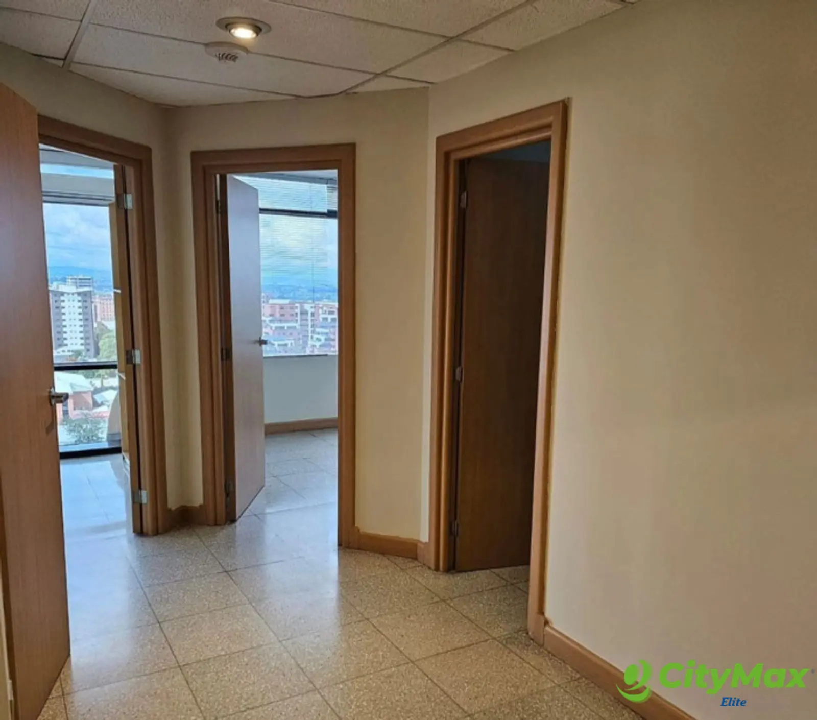 Oficina Medica en Venta - foto 4