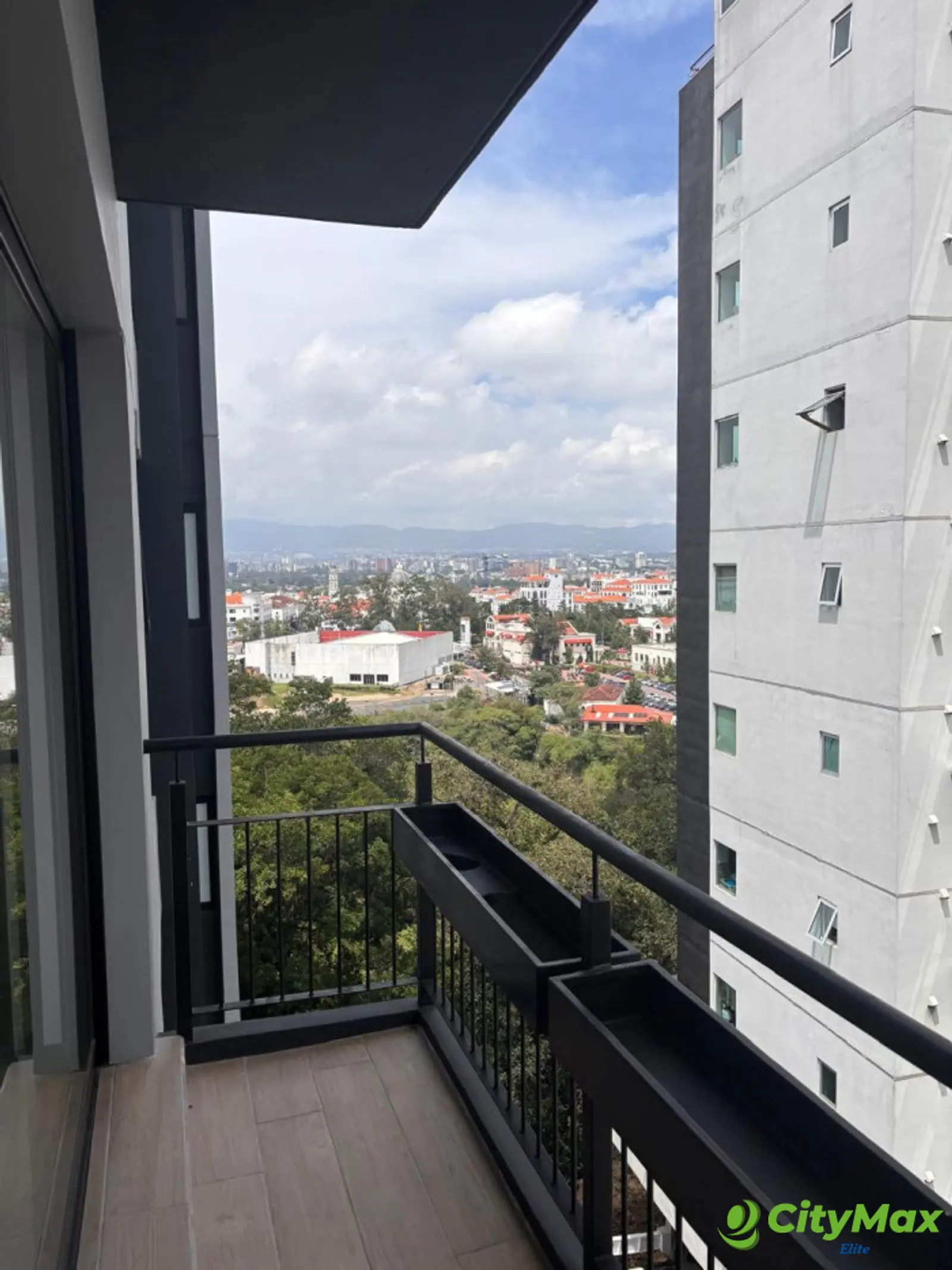 APARTAMENTO EN RENTA ZONA 16 - VILABOSQUE 34  - foto 13