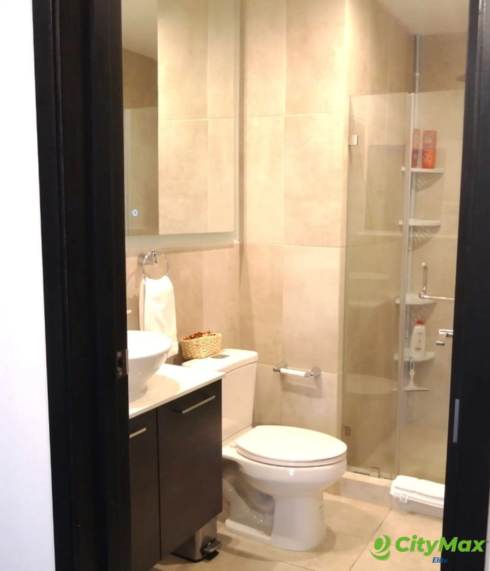 Apto. Venta y Alquiler en Zona 16  - foto 18