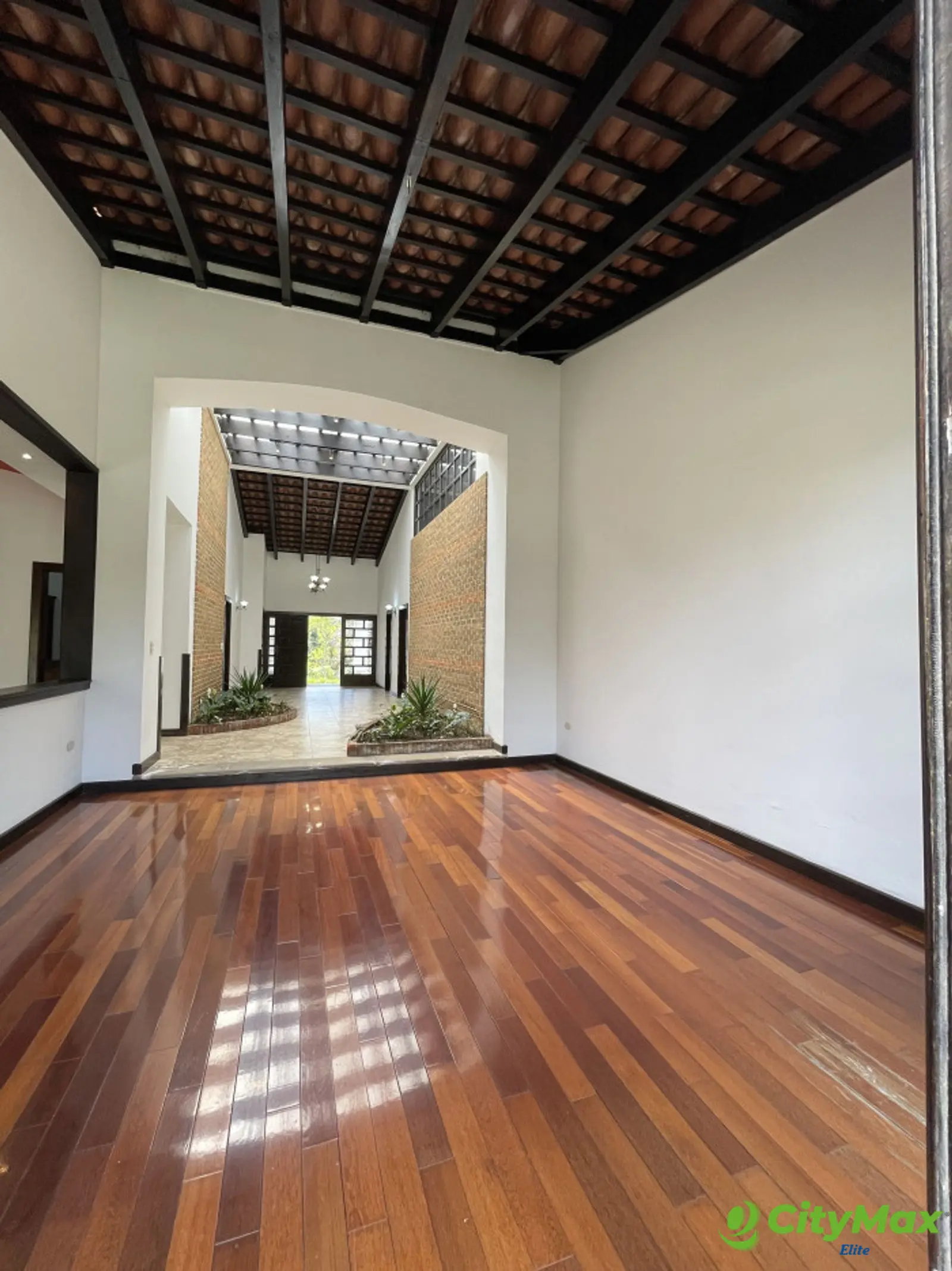 Casa de un nivel en Renta y Venta Km 18.5 CAES - sala