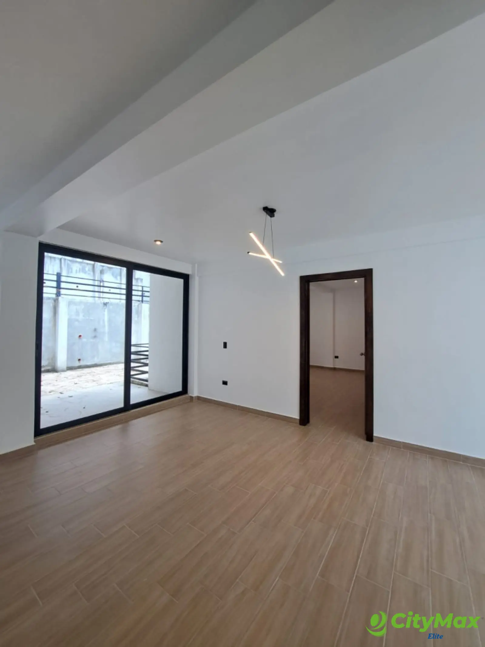 Moderna casa en venta en Terravista km 16.5 CAES - foto 12