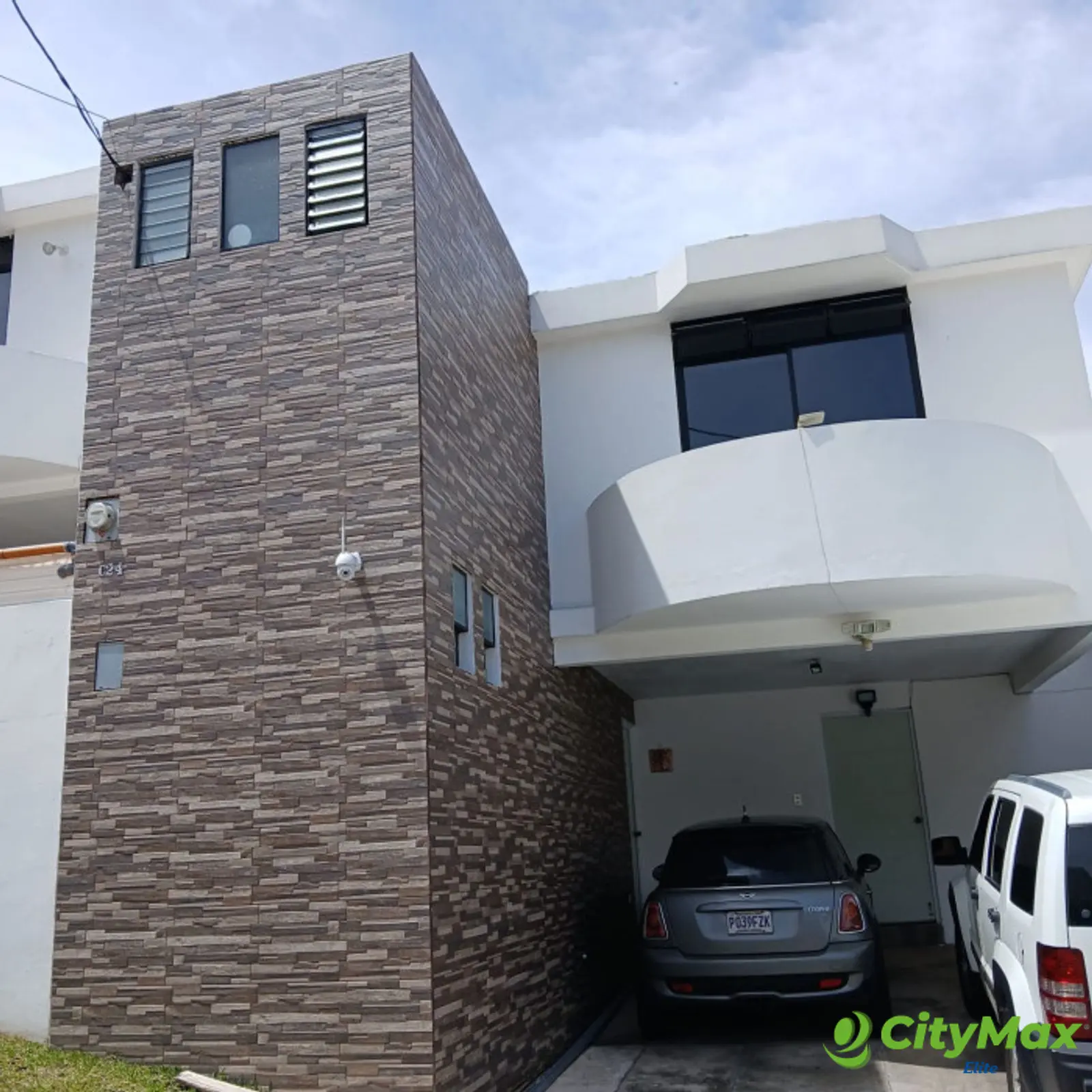 Casa en Villas El Renacer, Carret hacia San Jose Pinula - foto 2