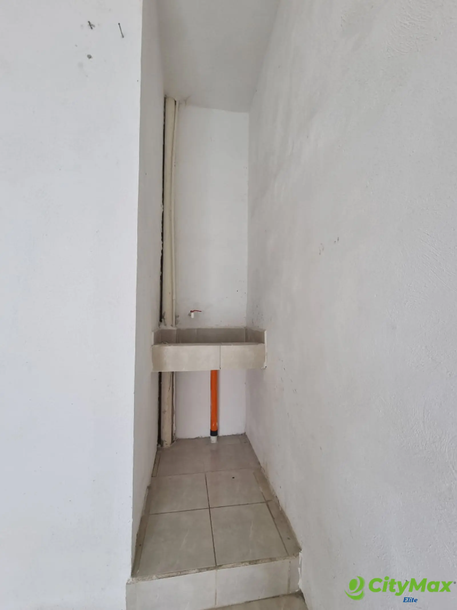 Local Comercial en Alquiler en Sansare - foto 6