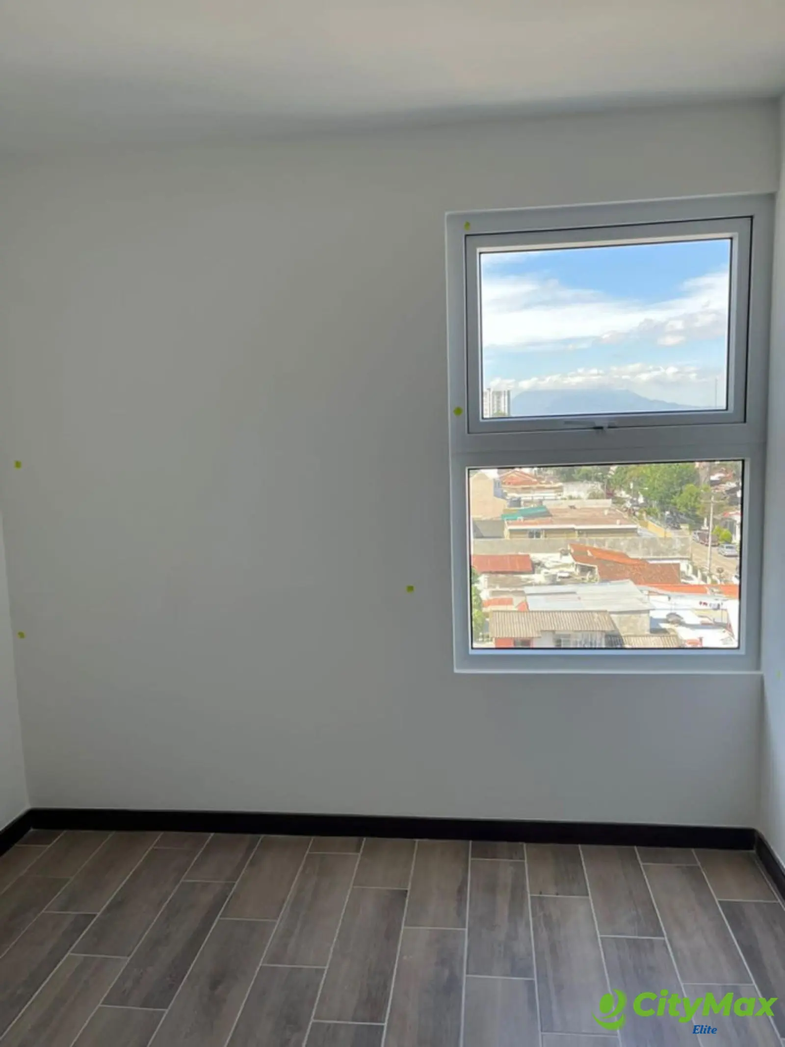 Venta de Apartamento en Torre Vertical, Zona 12 - foto 7