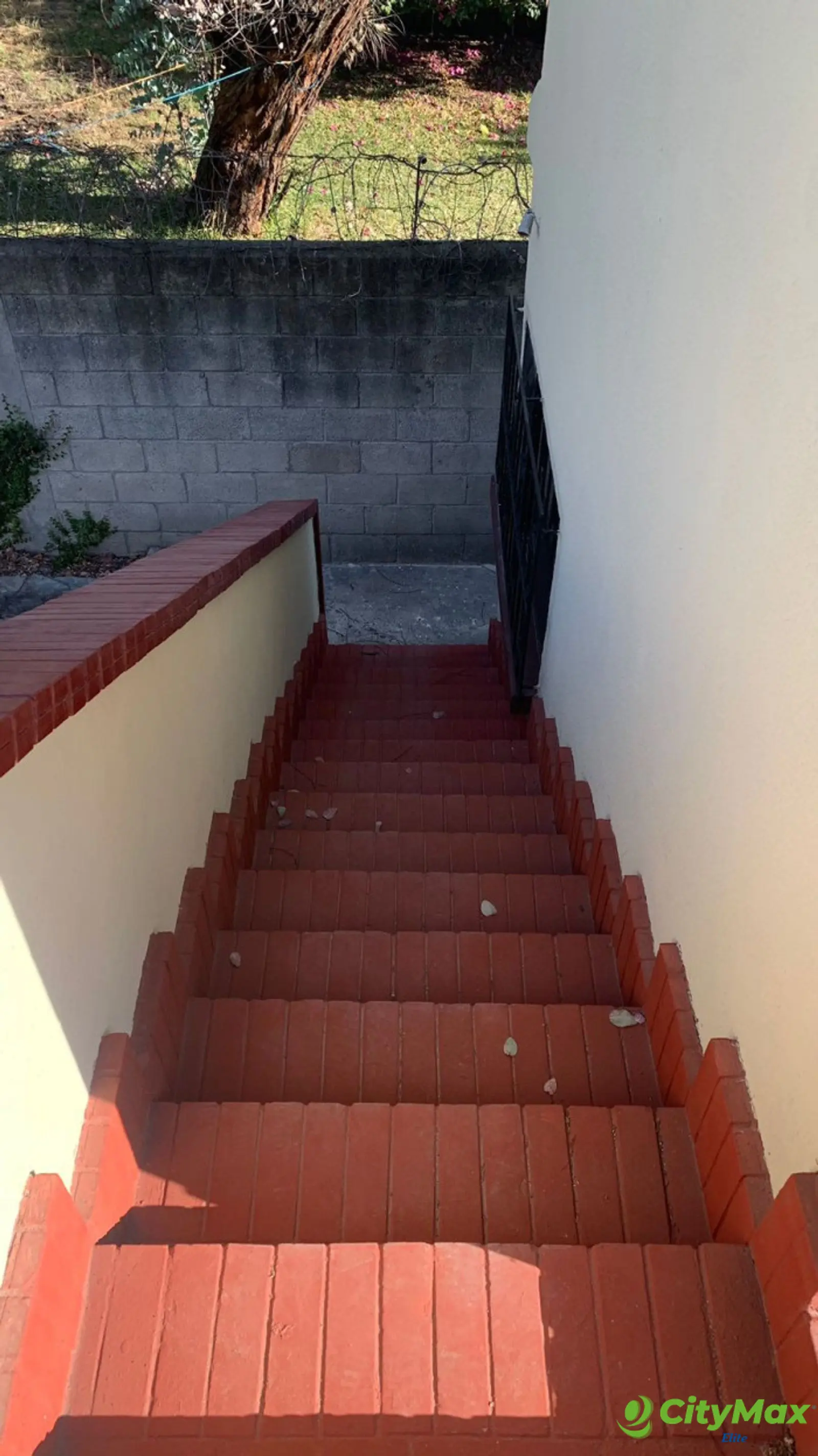 Propiedad en Venta Zona 12, 2 Casas/Terreno 750mts2 - foto 11