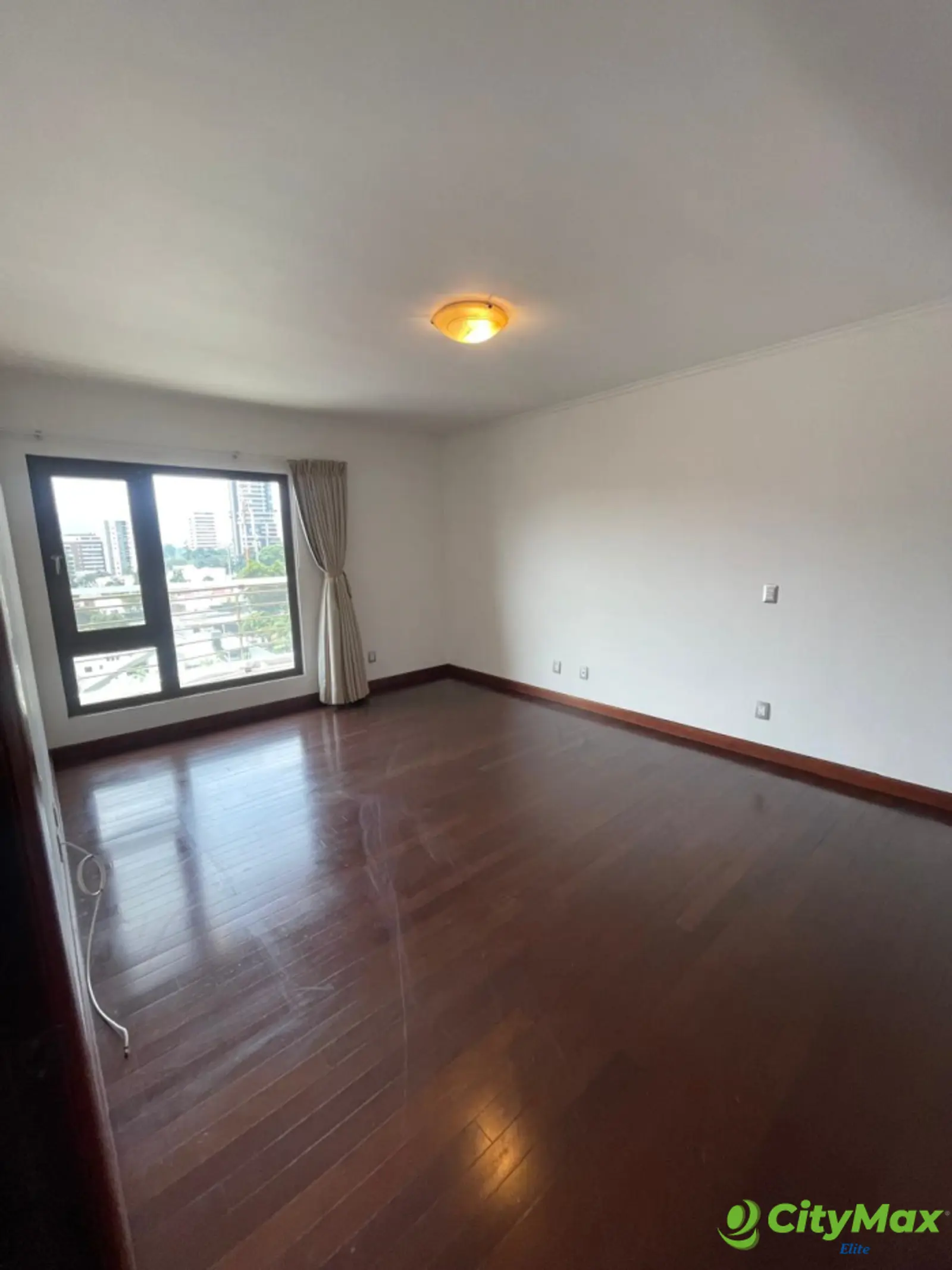 Apartamento en renta en zona 14 - foto 5