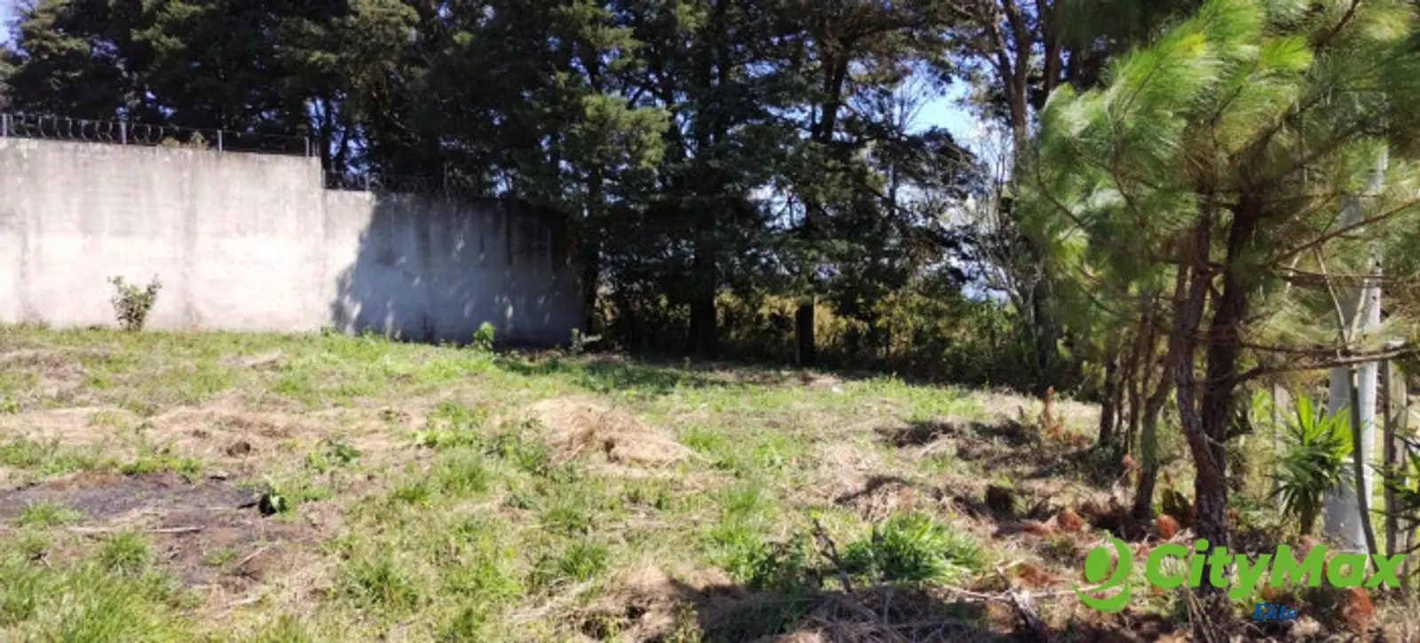 Terreno en Jardines de Versalles, Santa Elena Barillas - foto 2