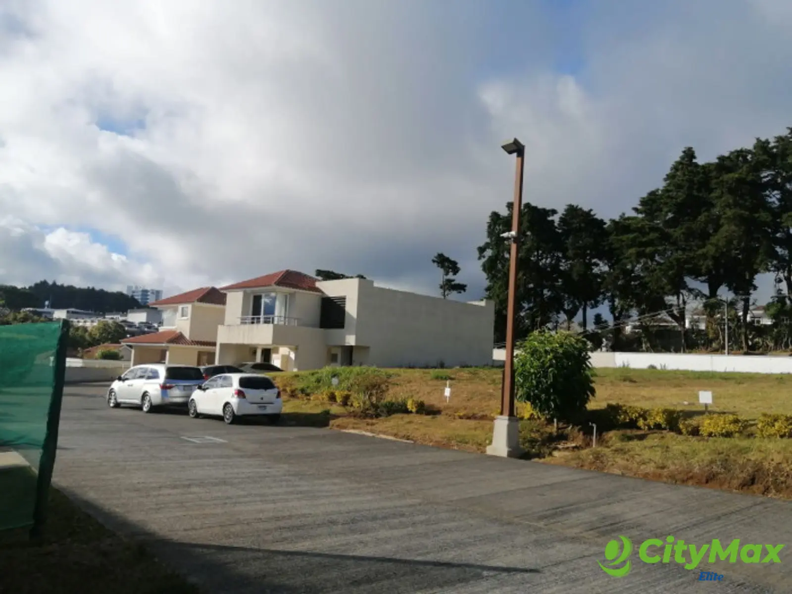 Terreno en Venta en Condominio Carretera al Salvador - foto 14