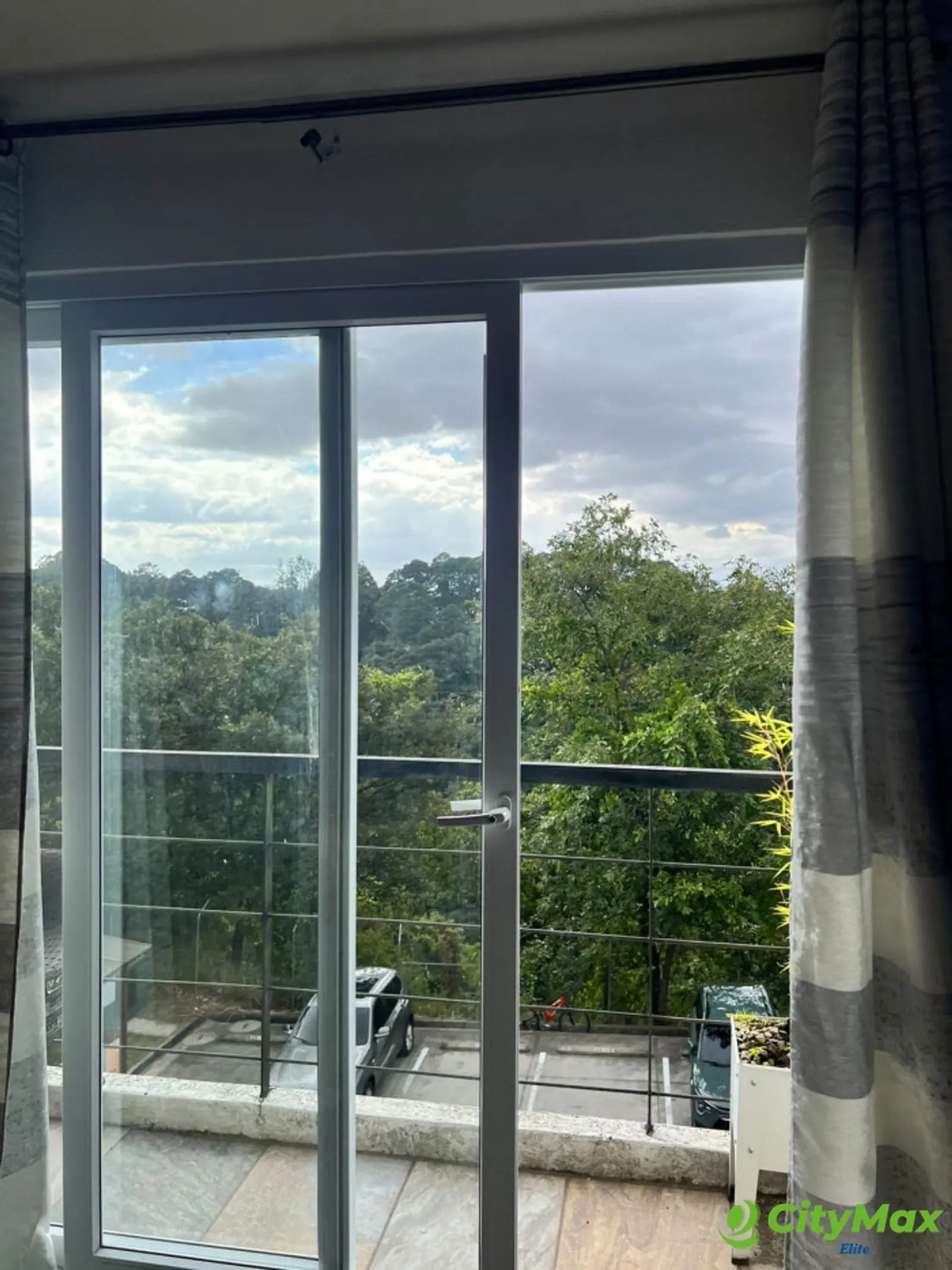 APARTAMENTO EN VENTA PORTALES DE SAN ISIDRO - ZONA 16 - foto 3