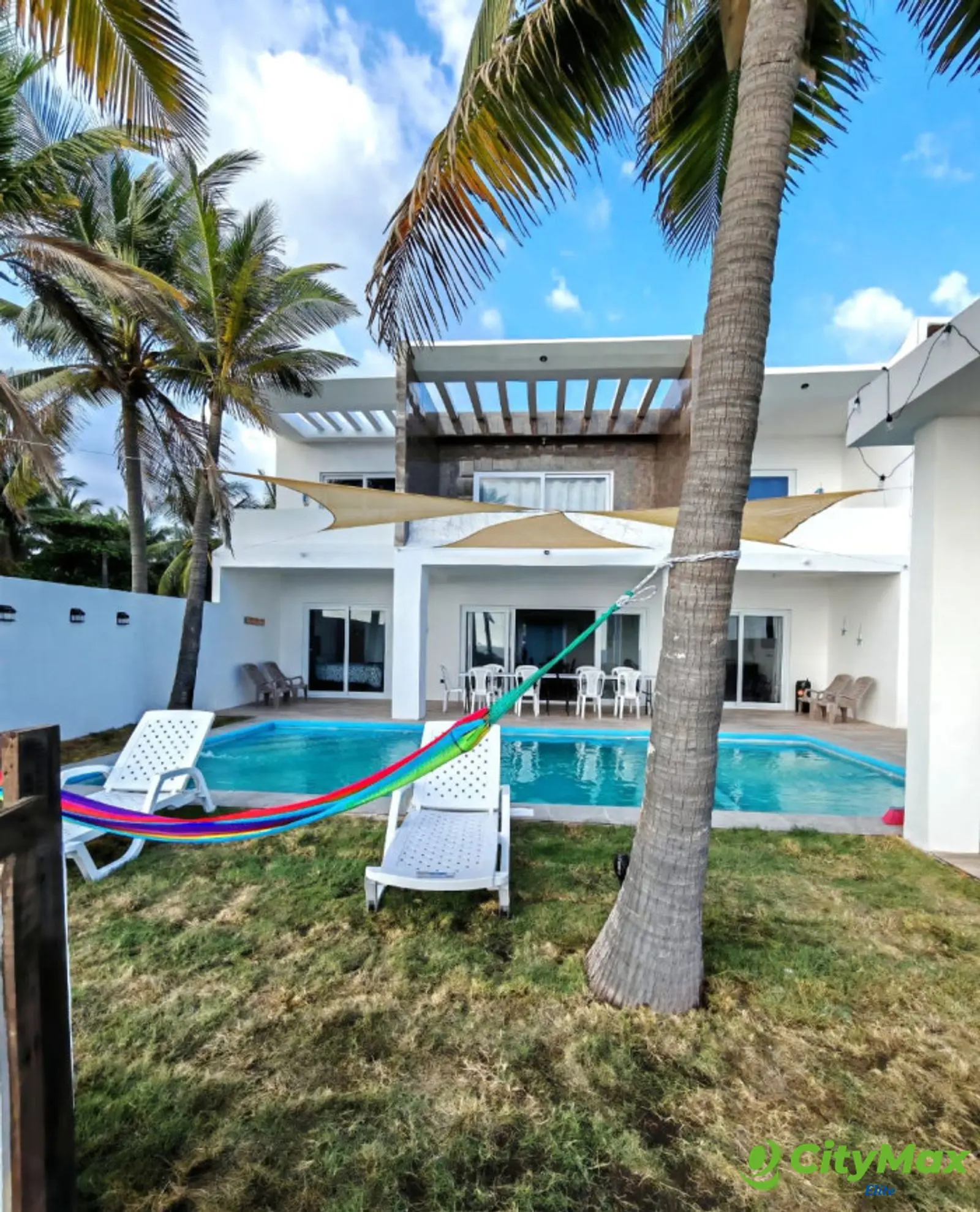 Villa y Quinta en Venta en El Pumpo, Monterrico, Santa Rosa - foto 8