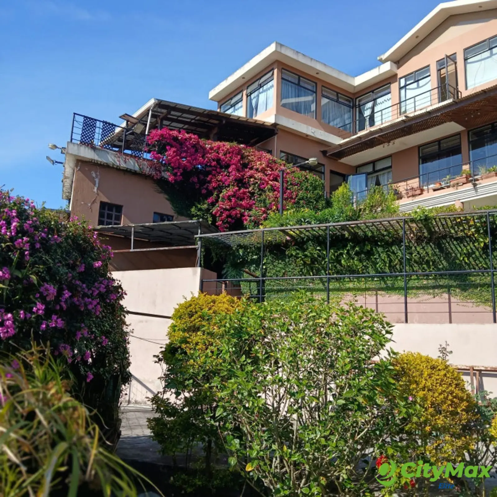 Casa en Venta en Bellas Luces Santa Catarina Pinula  - foto 7